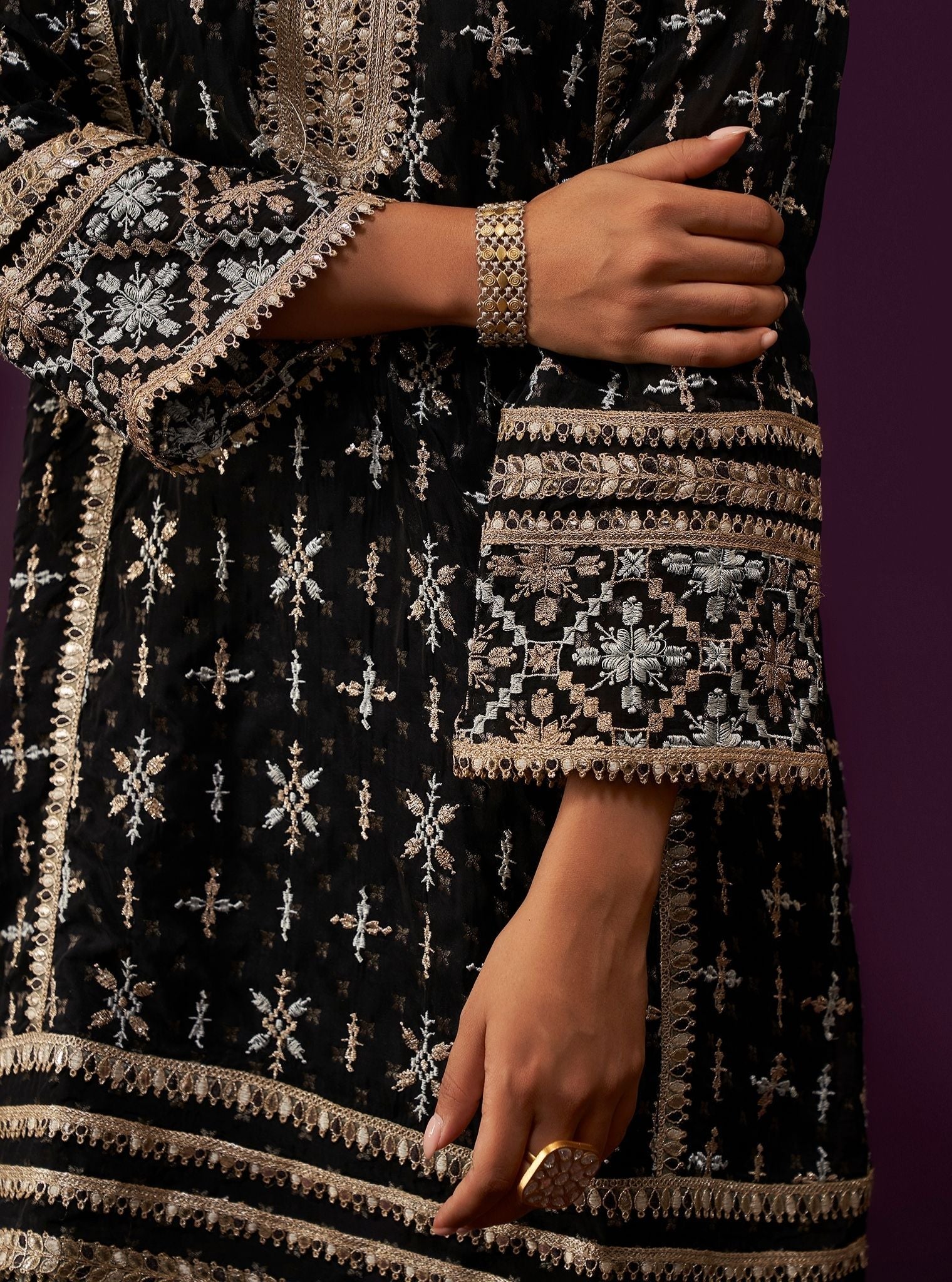 Mehreen Banarsi Black Kurta Set