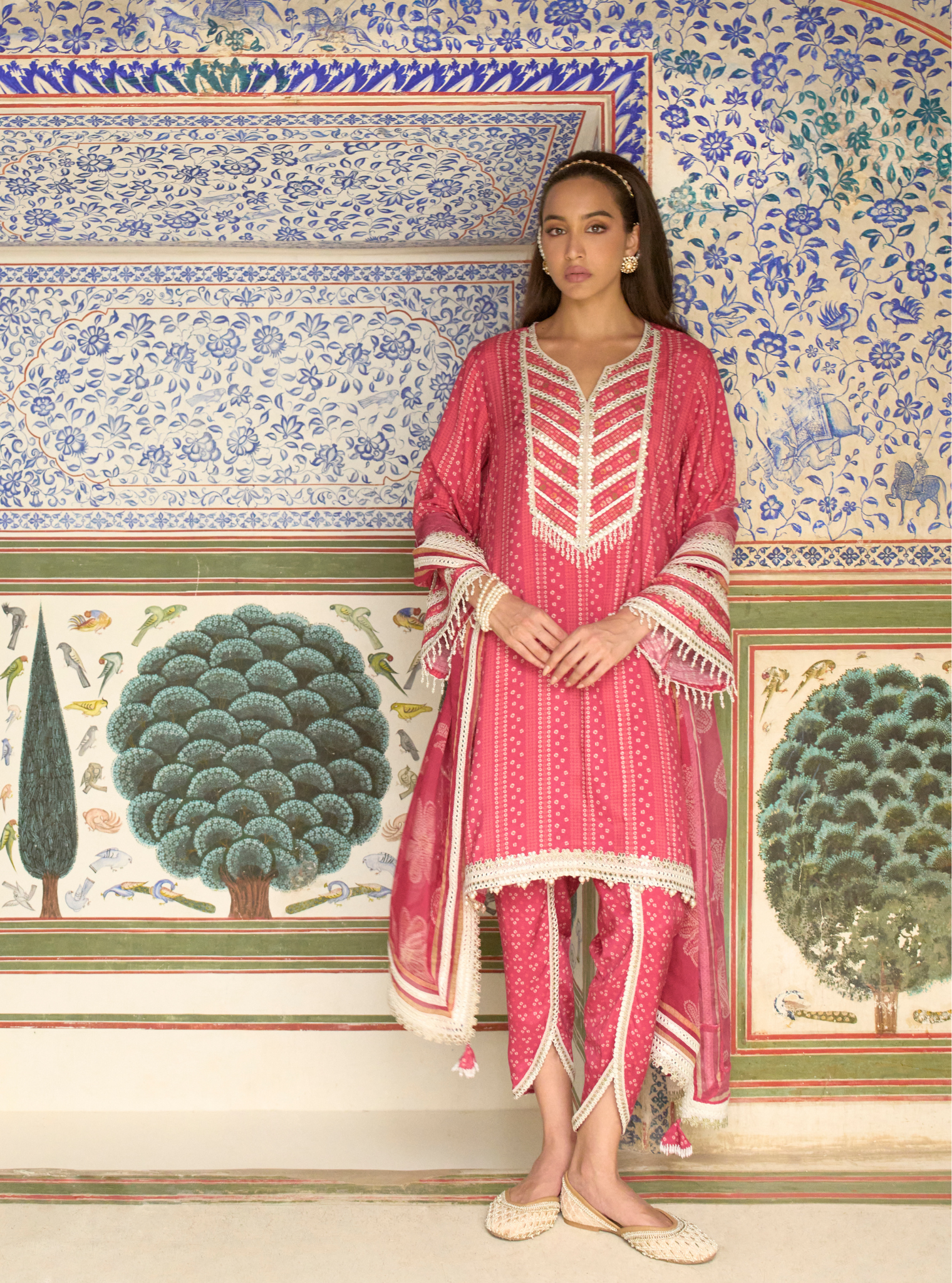 Vanera Lawn Fuschia Kurta Set