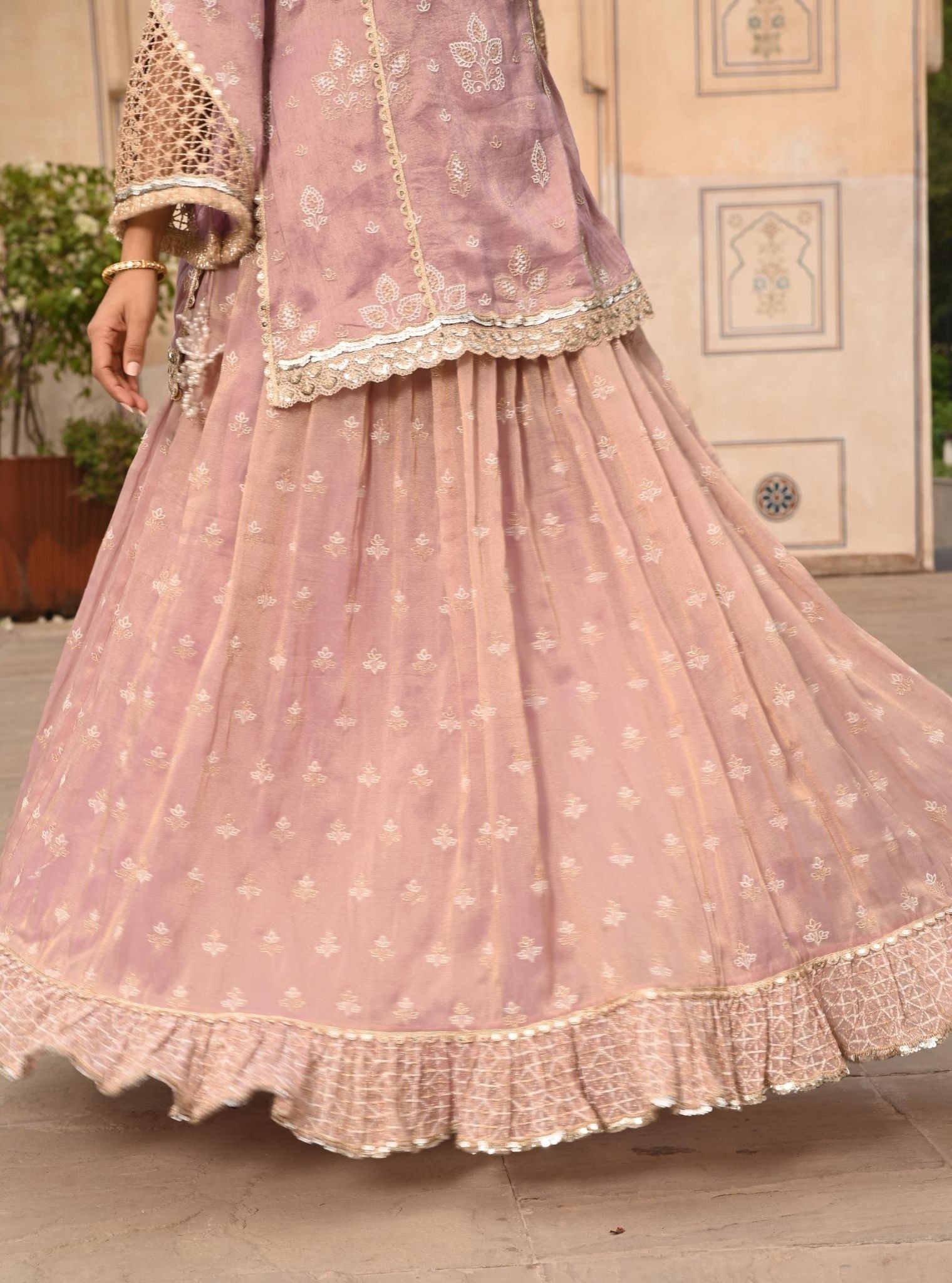 Mulmul Luxe Tissue Satin Lamhe Lilac Kurta with Mulmul Luxe Tissue Lamhe Lilac Skirt