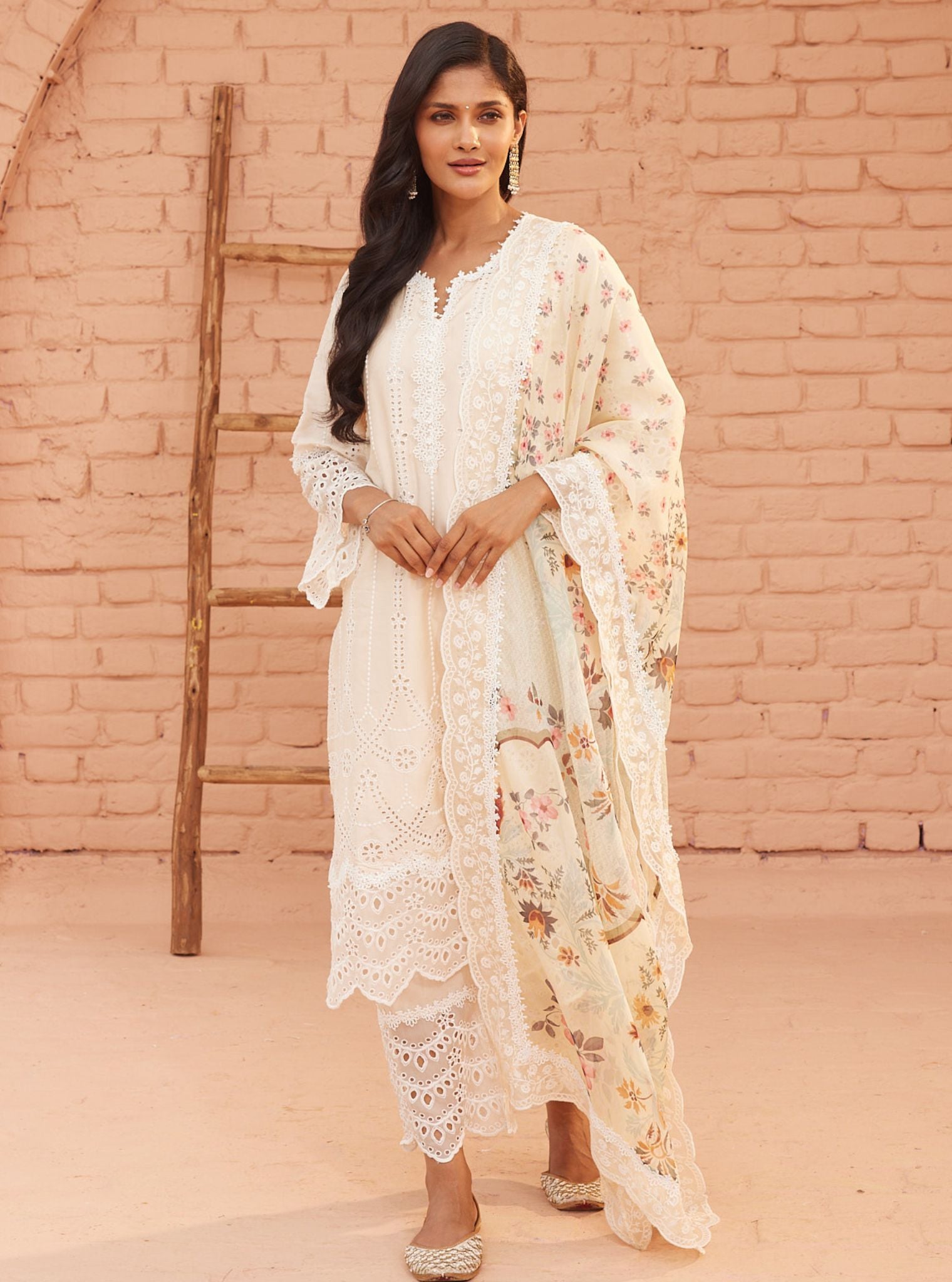 Vachi Pima Off White Kurta Set