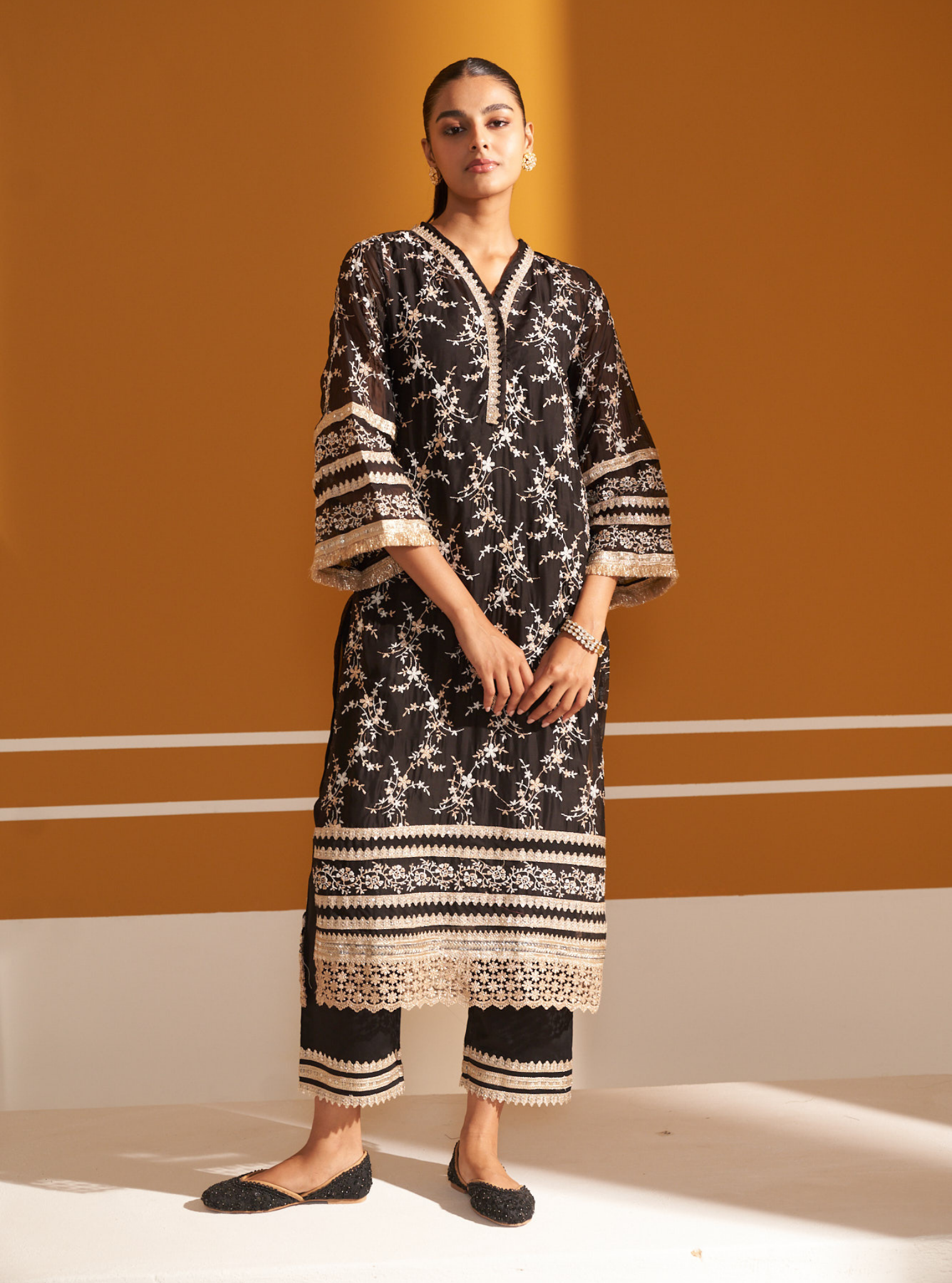 Cinda Organza Black Kurta Set