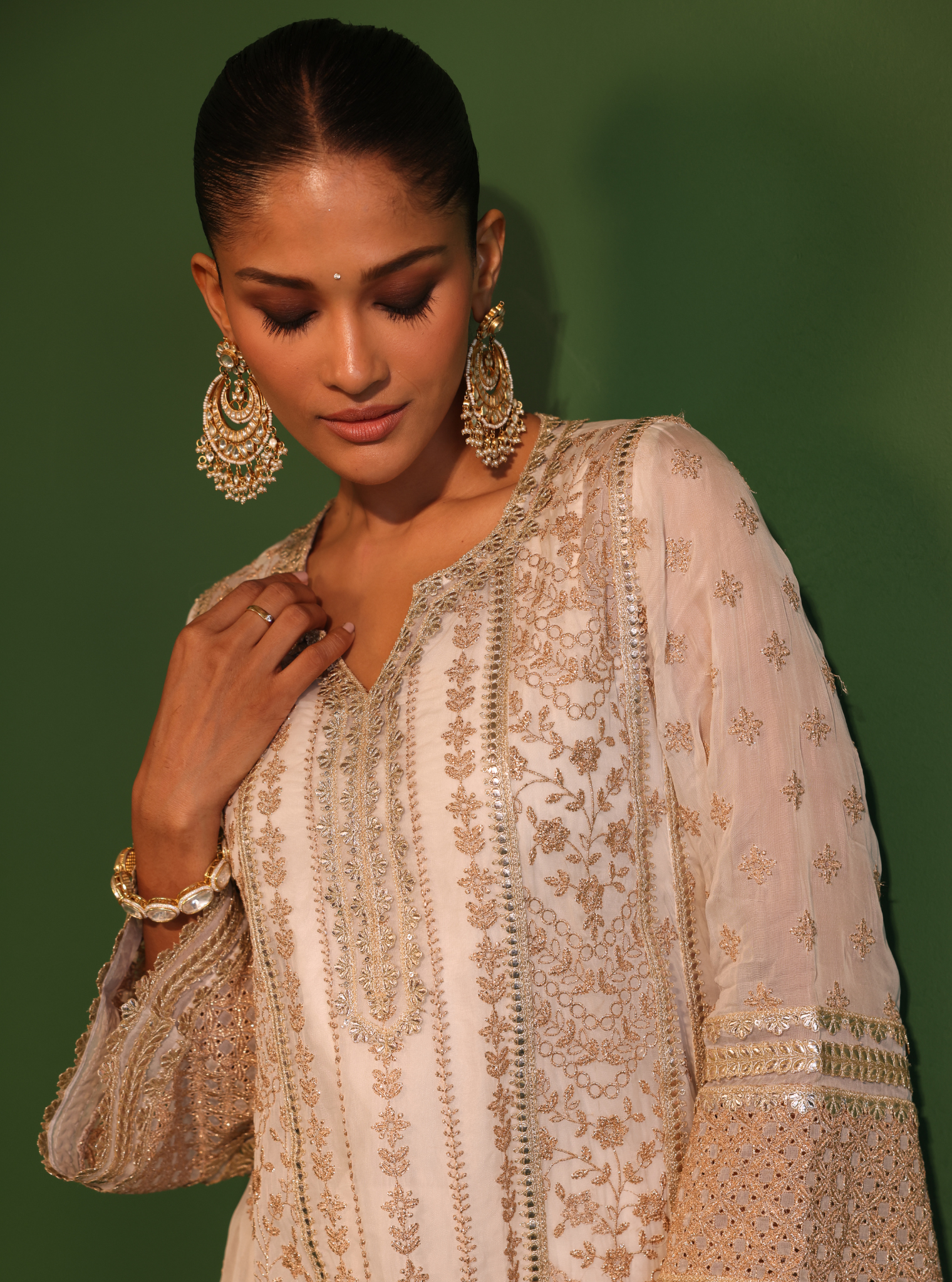 Katha Organza Off White Anarkali Kurta Set