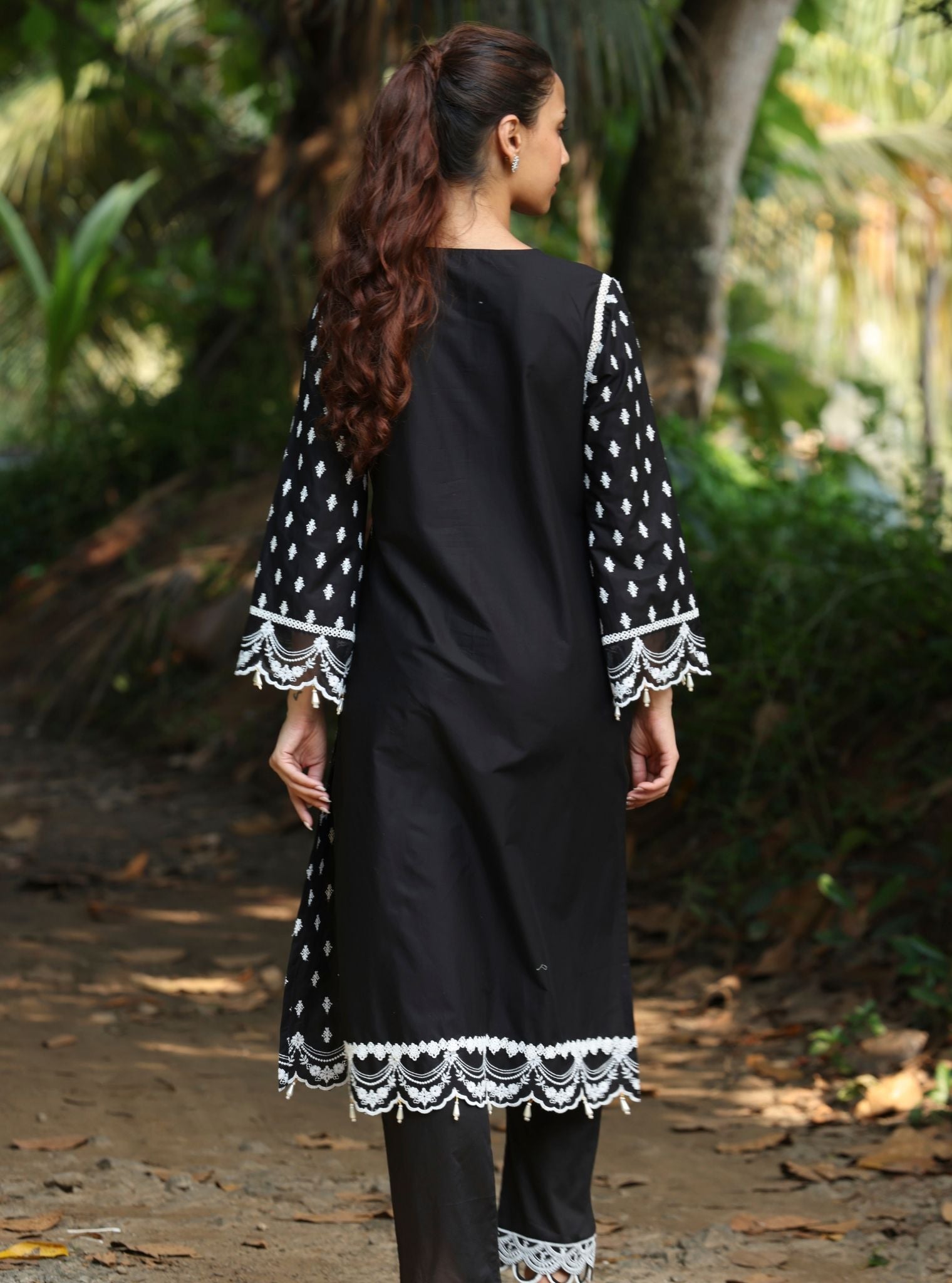 Nivi Supima Cotton Black Kurta With Ilya Pant