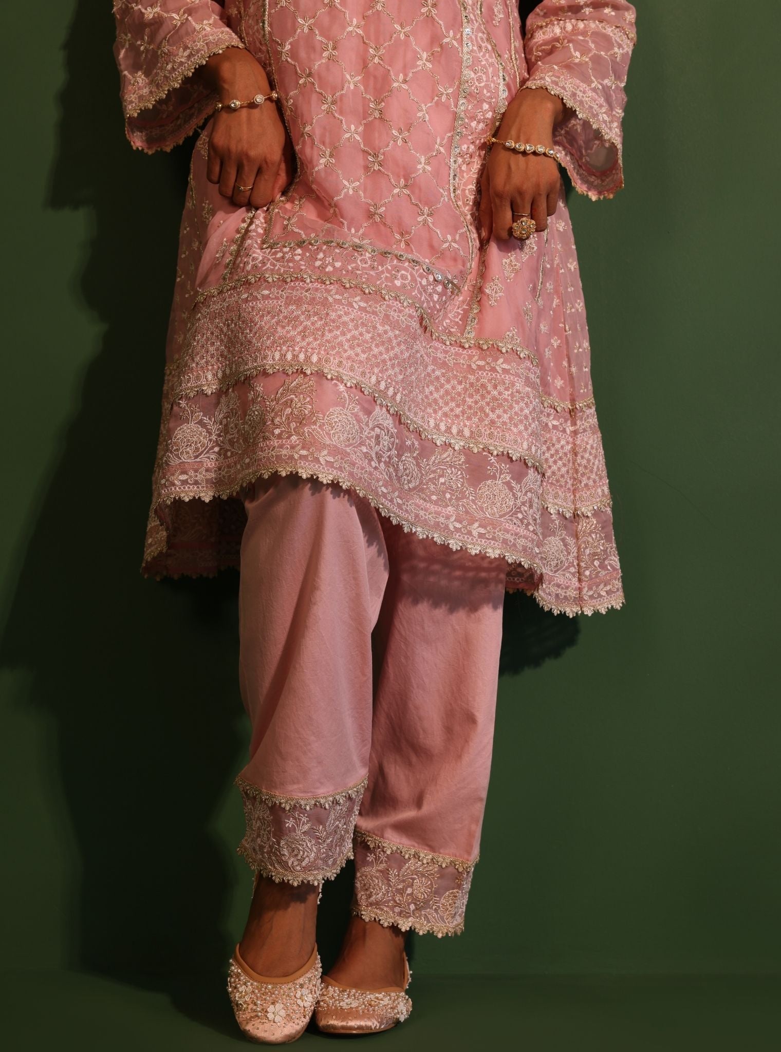 Suhana Organza Onion Pink Kurta Set
