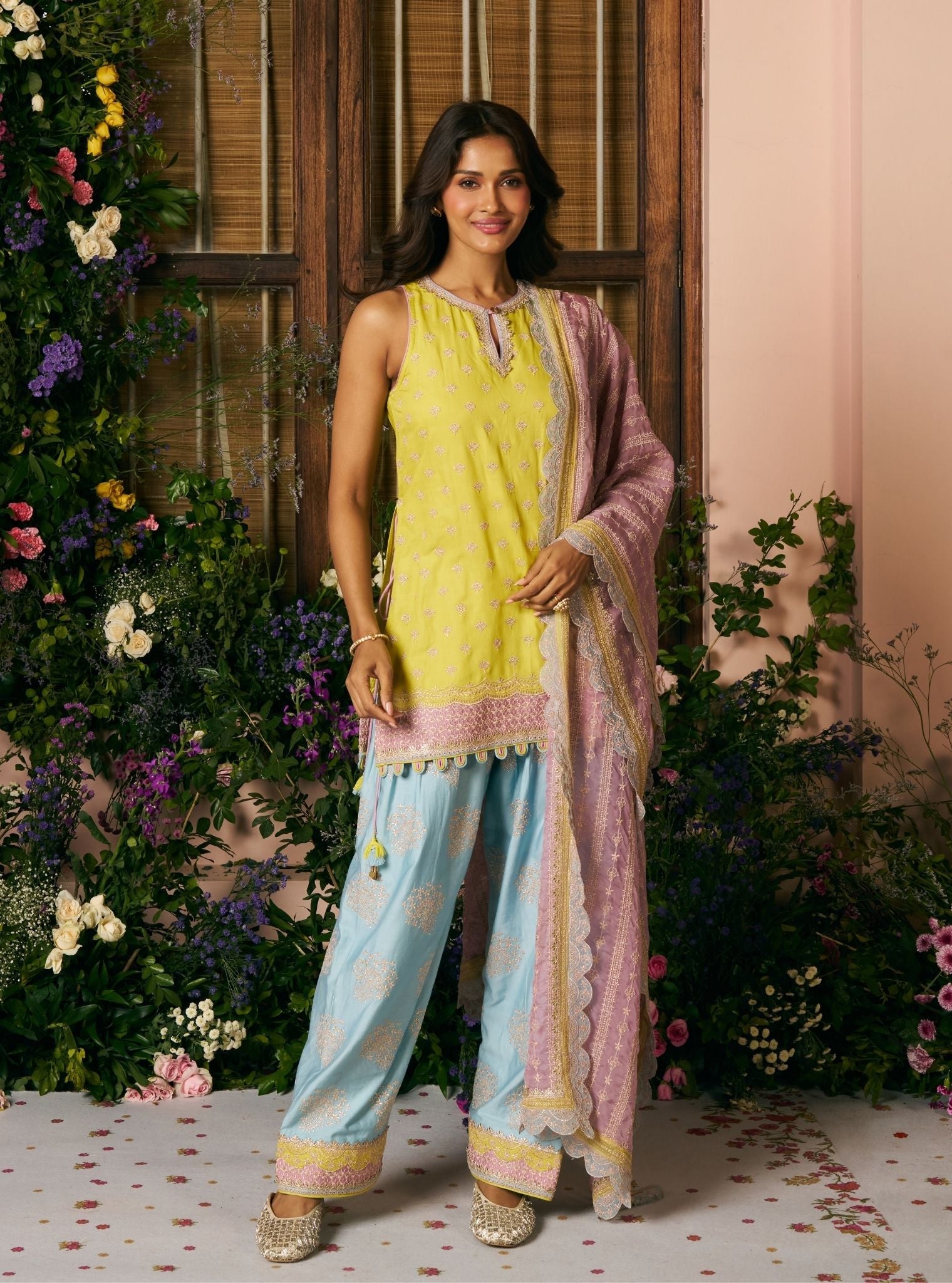 Sugandh Pima Satin Lime Kurta Set