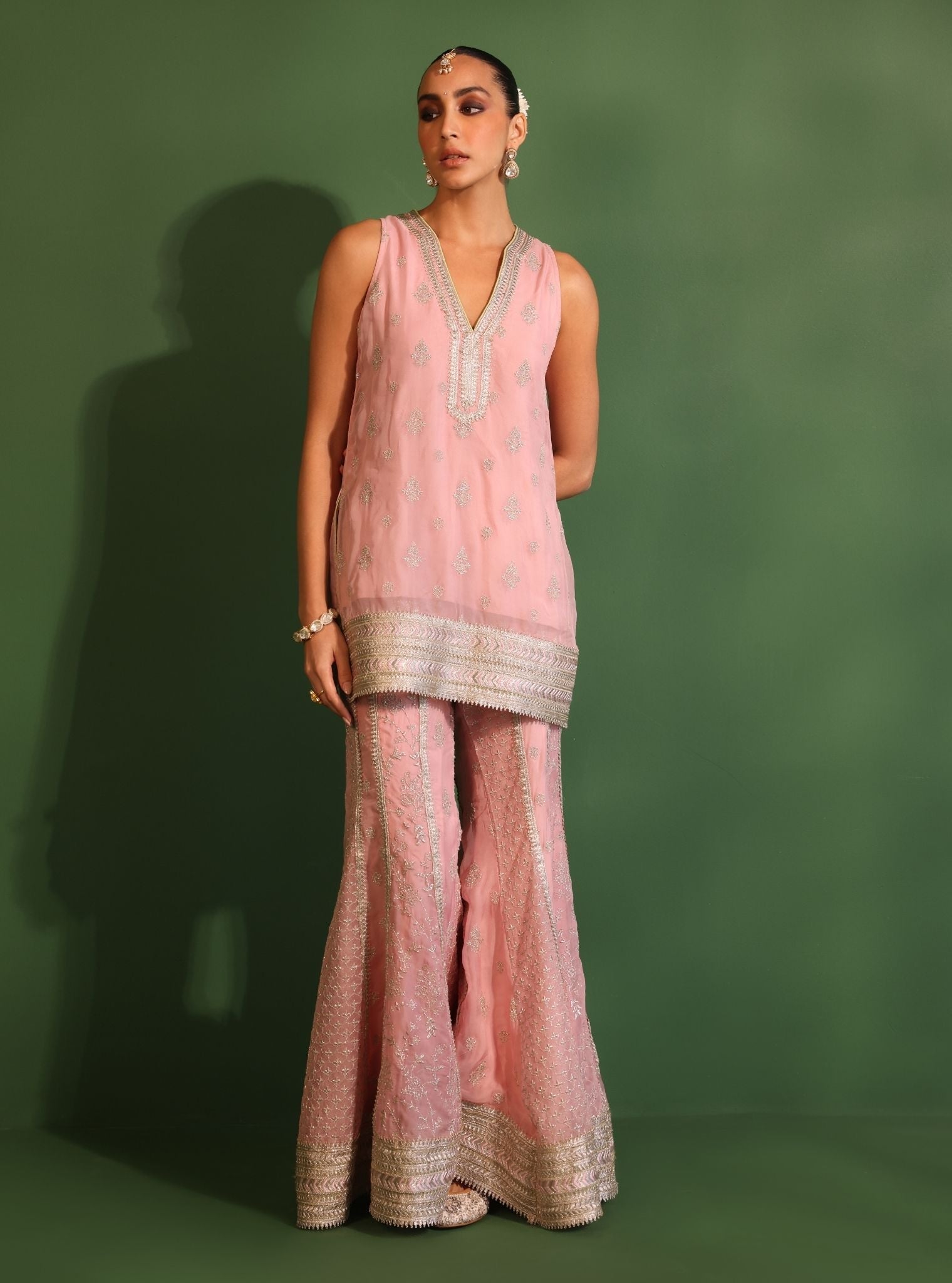 Ishq Organza Onion Pink Kurta Set