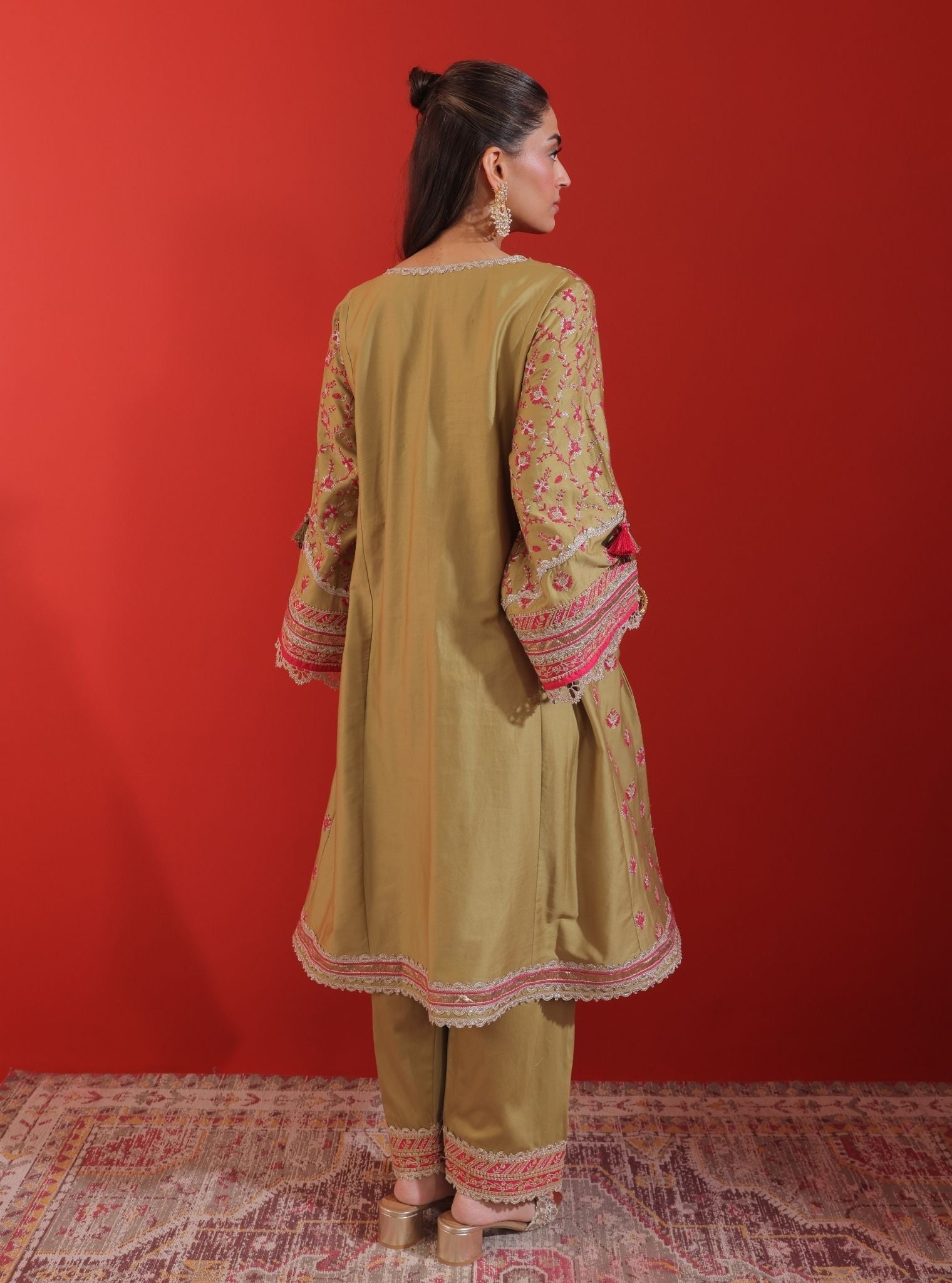 Bandhan Pima Satin Green Kurta Set