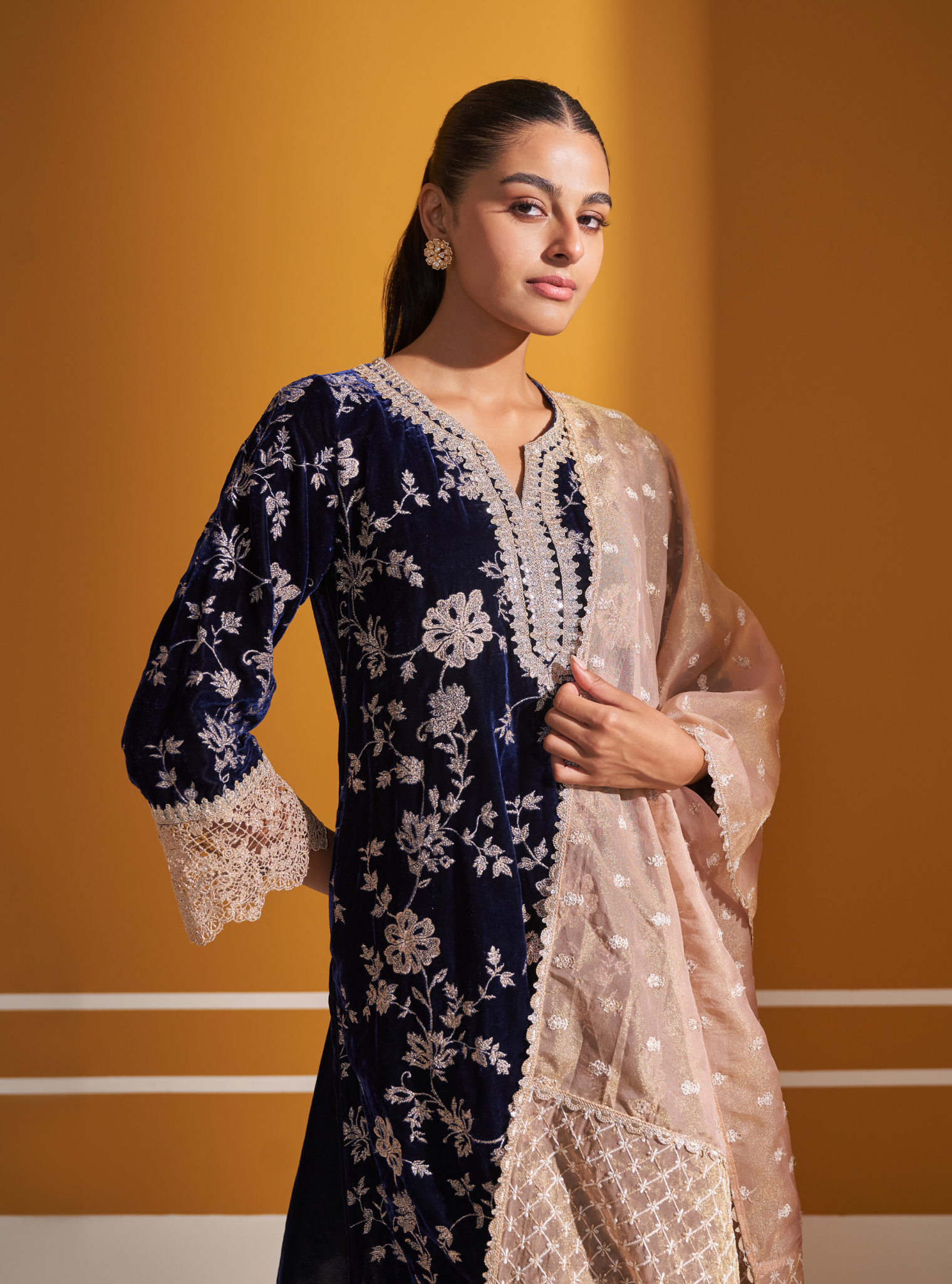 Imani Velvet Navy Kurta Set