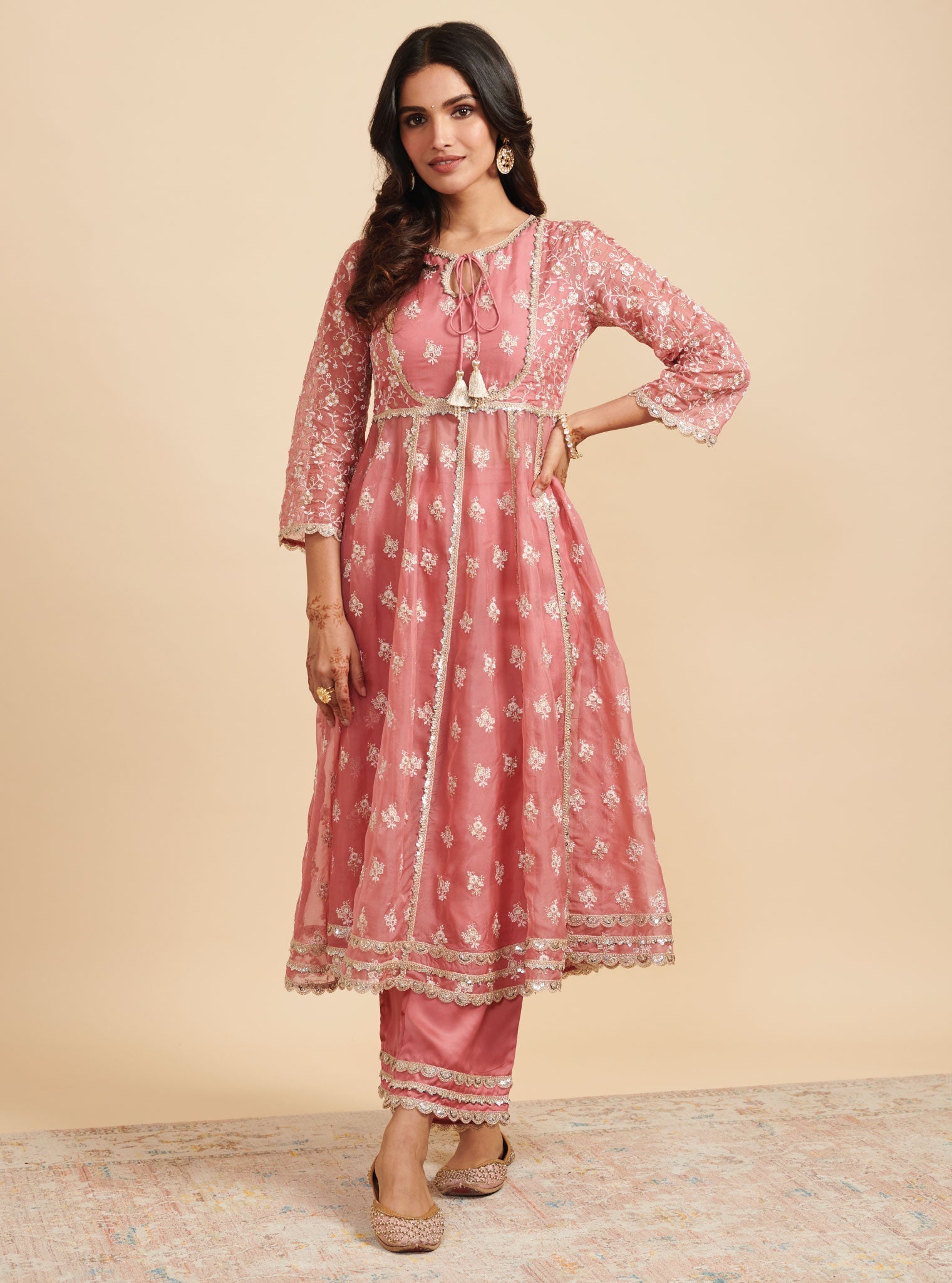 Mulmul Organza Dilbaro Mauve Anarkali Kurta With Mulmul Cupro Dilbaro Mauve pant