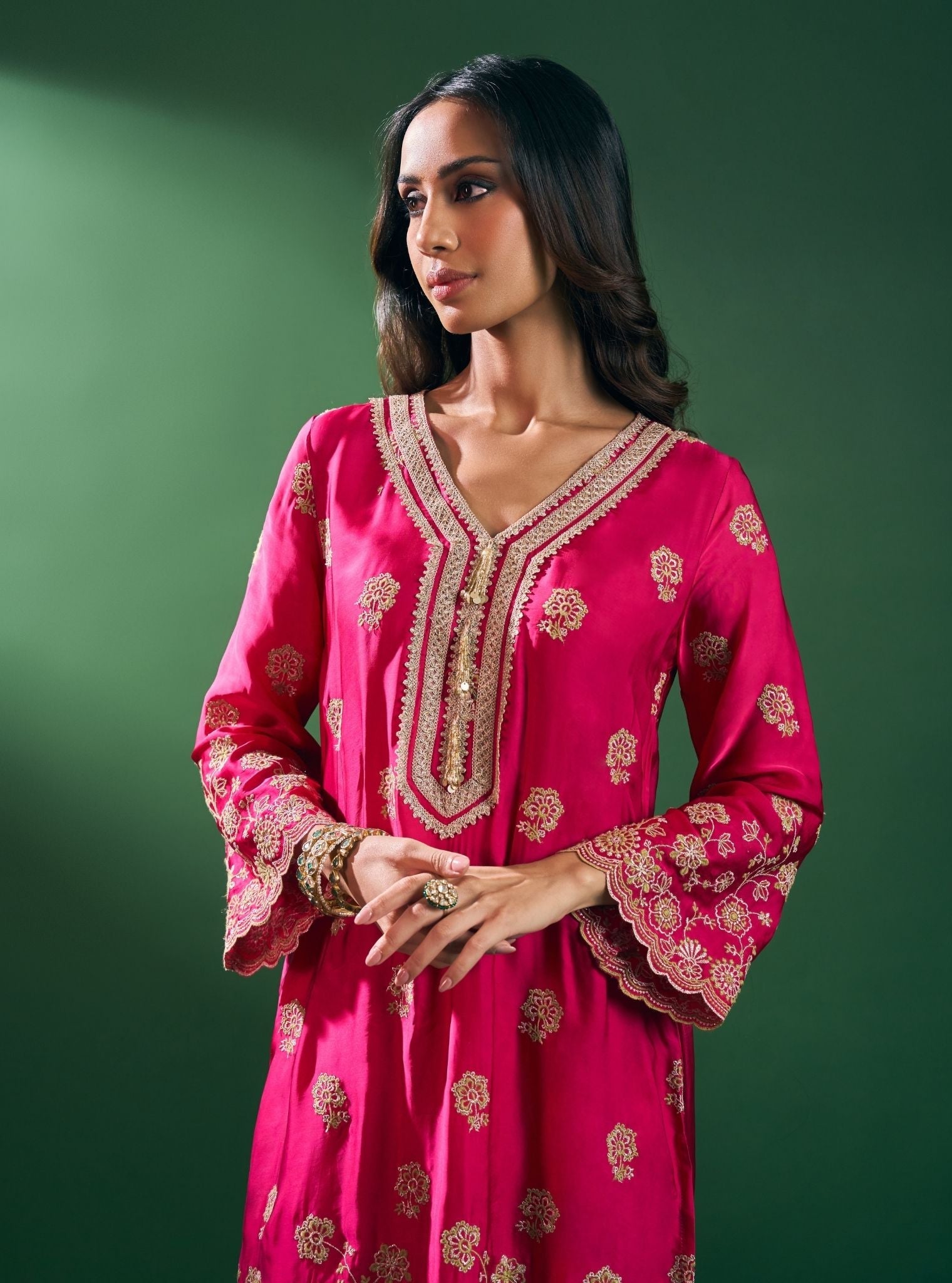 Dira Cupro Satin Fuschia Kurta Set