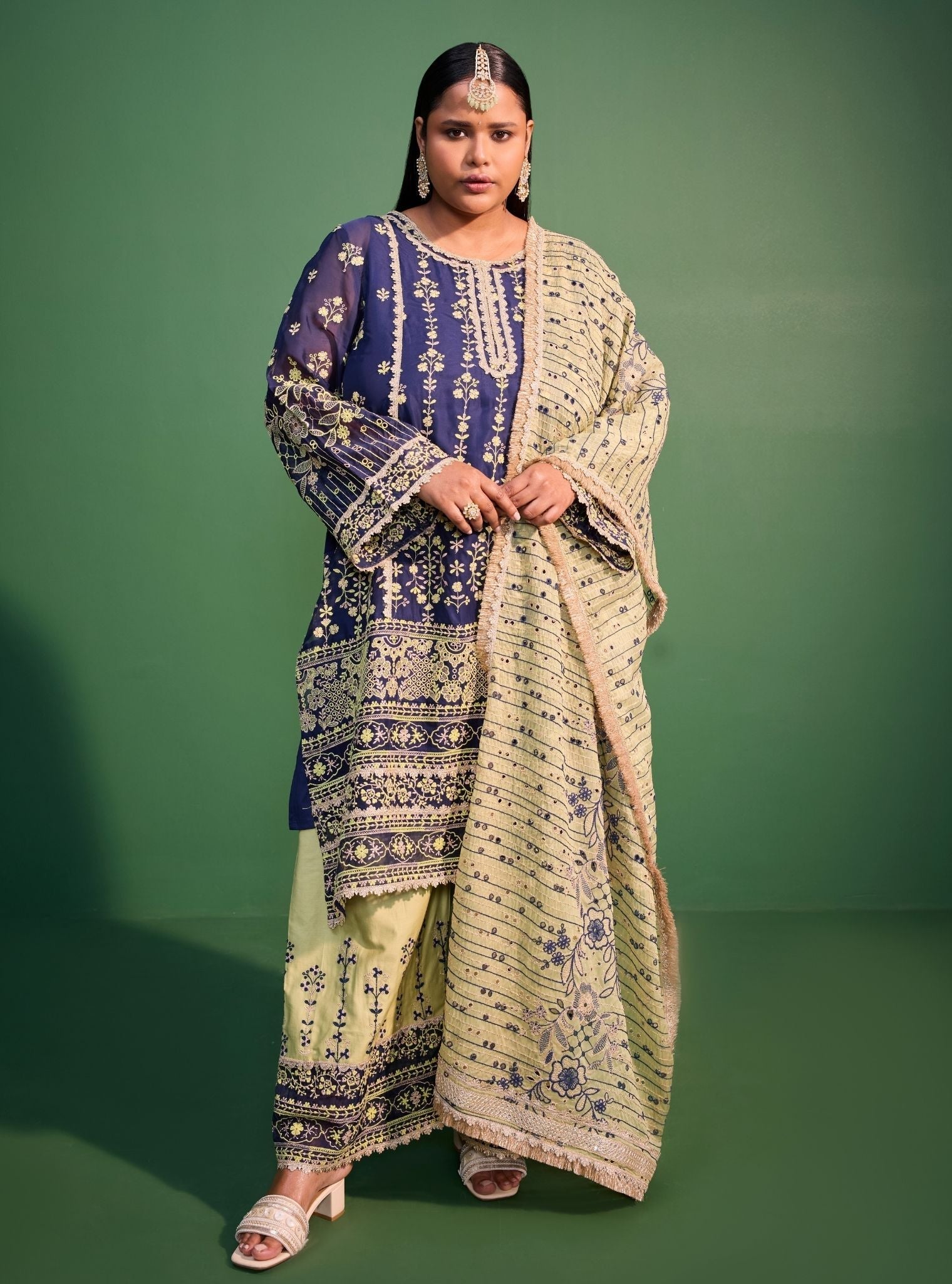 Kali Organza Navy Kurta Set