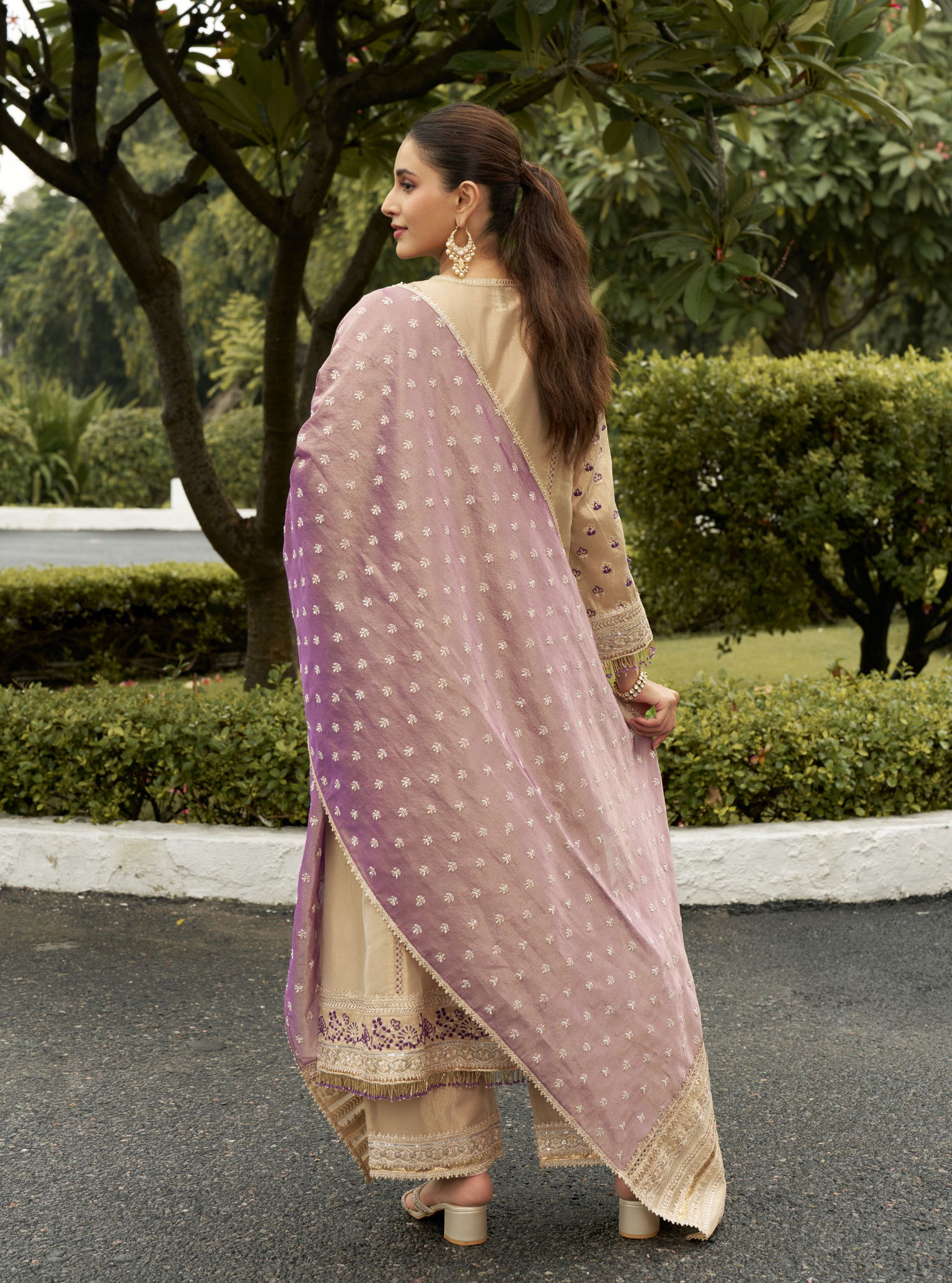 Nayana Champagne Tissue Kurta Set