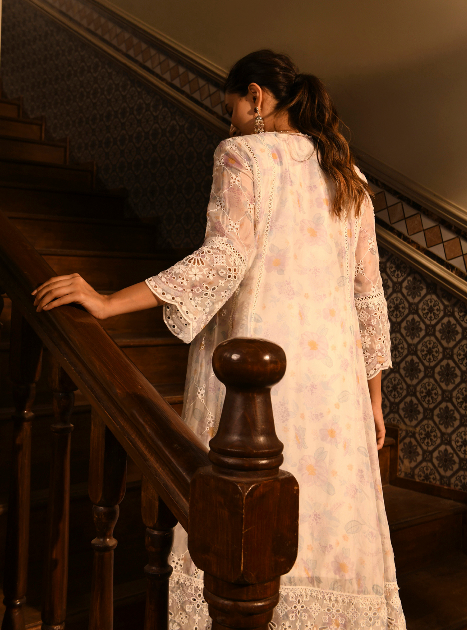 Idika Organza Printed White Anarkali Kurta Set