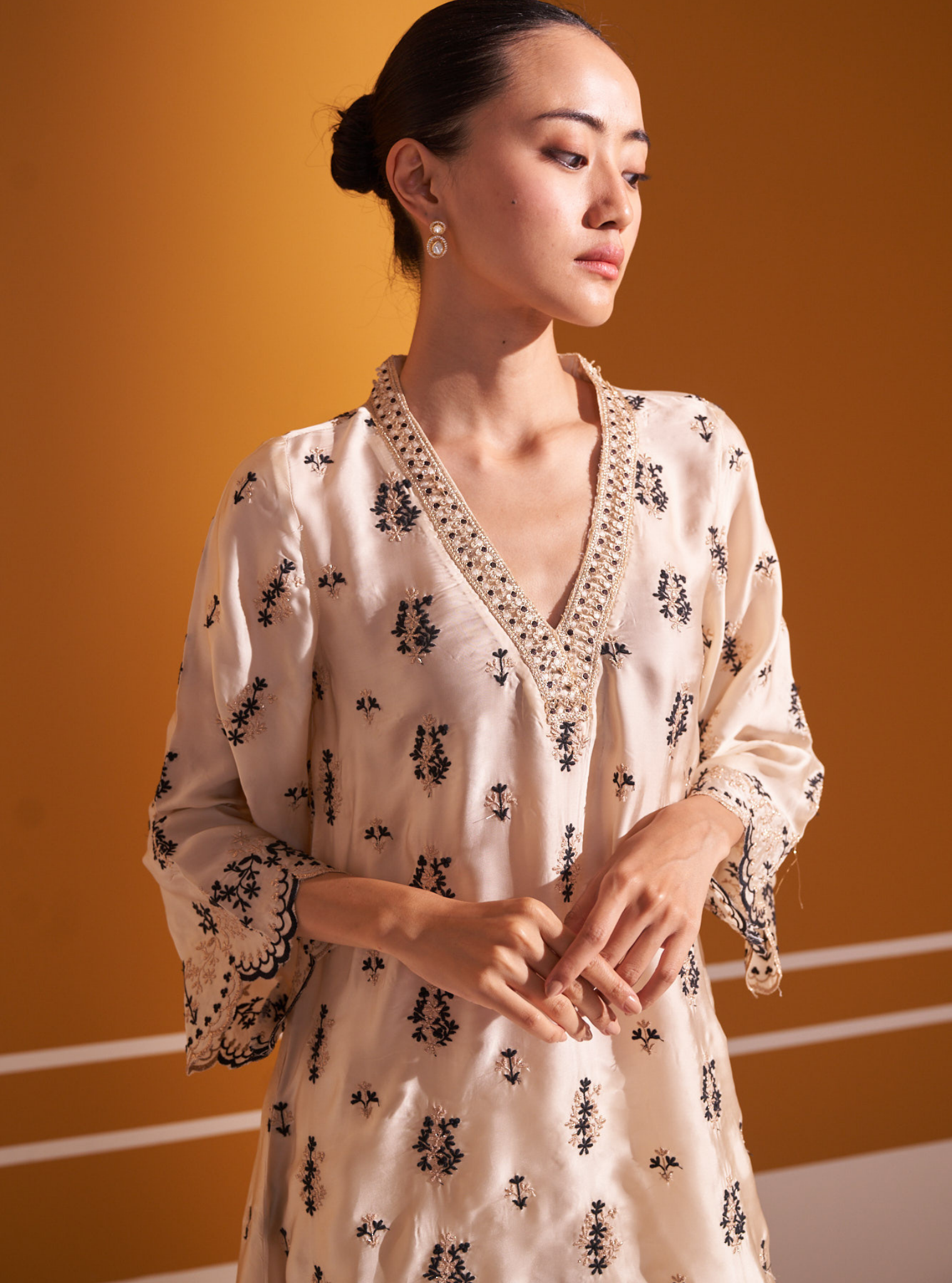 Callaia Cupro Satin Off White Kurta Set