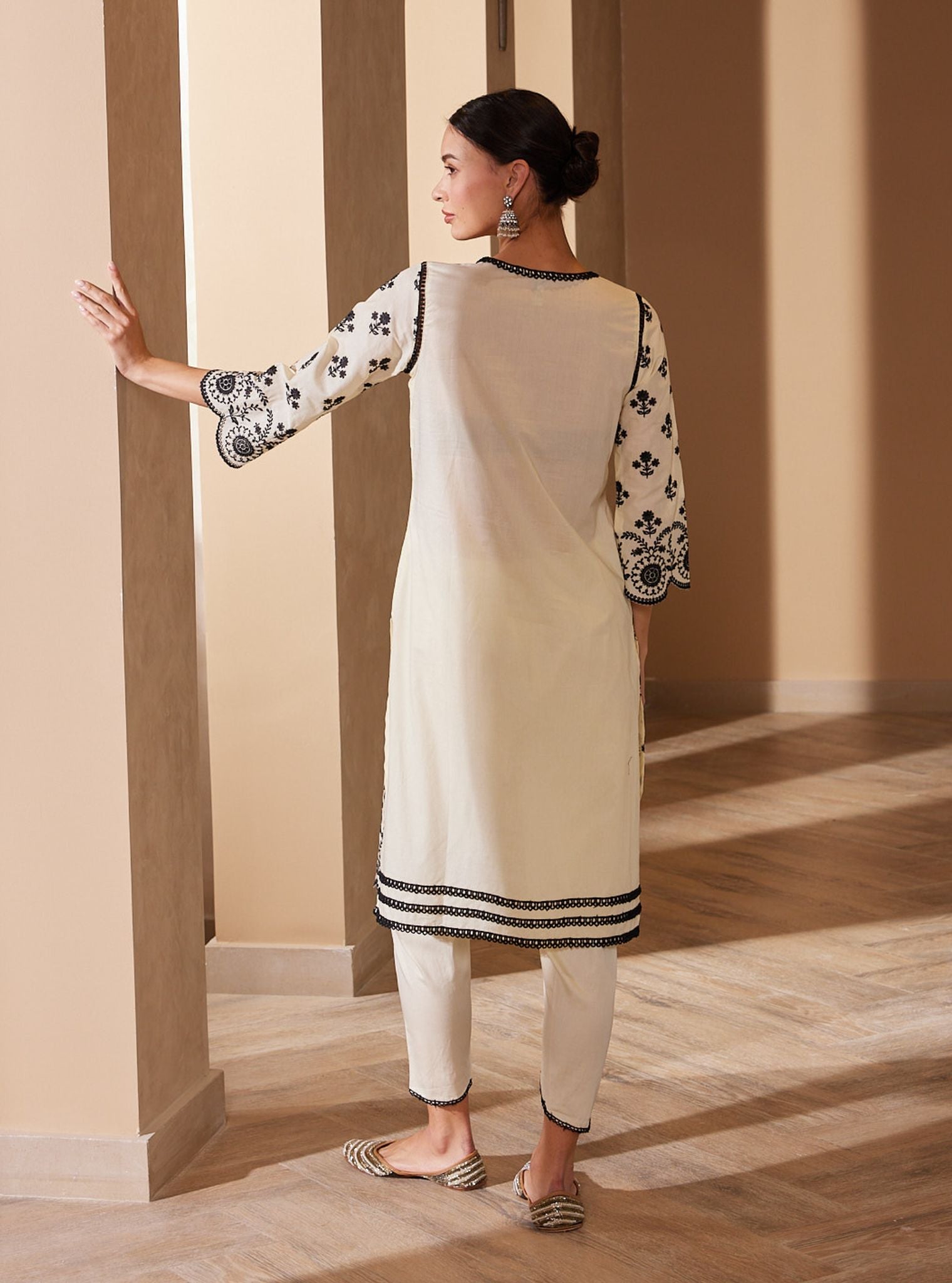 Arpora Supima Cotton Off White Kurta Set