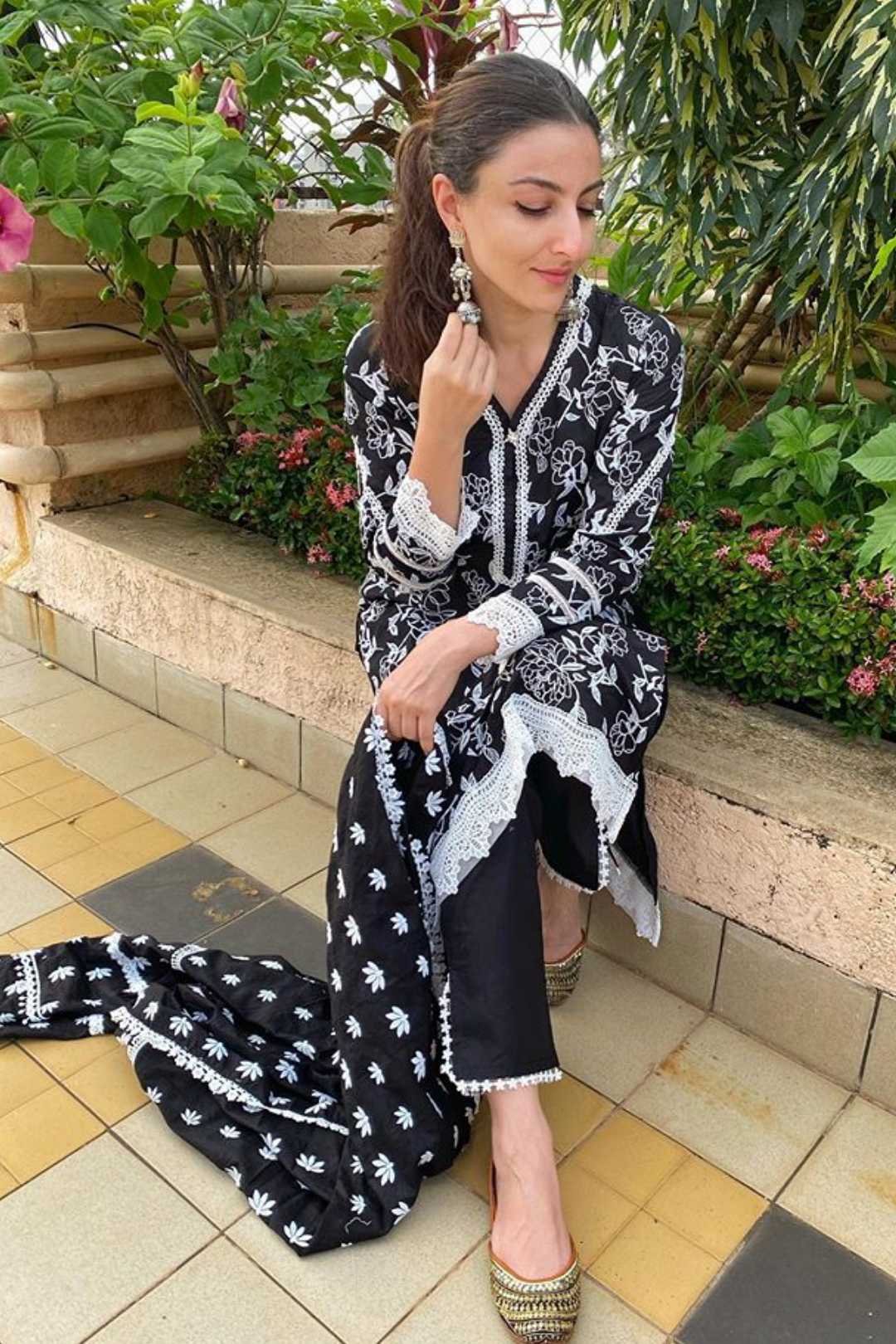 Mulmul Cotton Bianca Kurta With Slit Pyajama