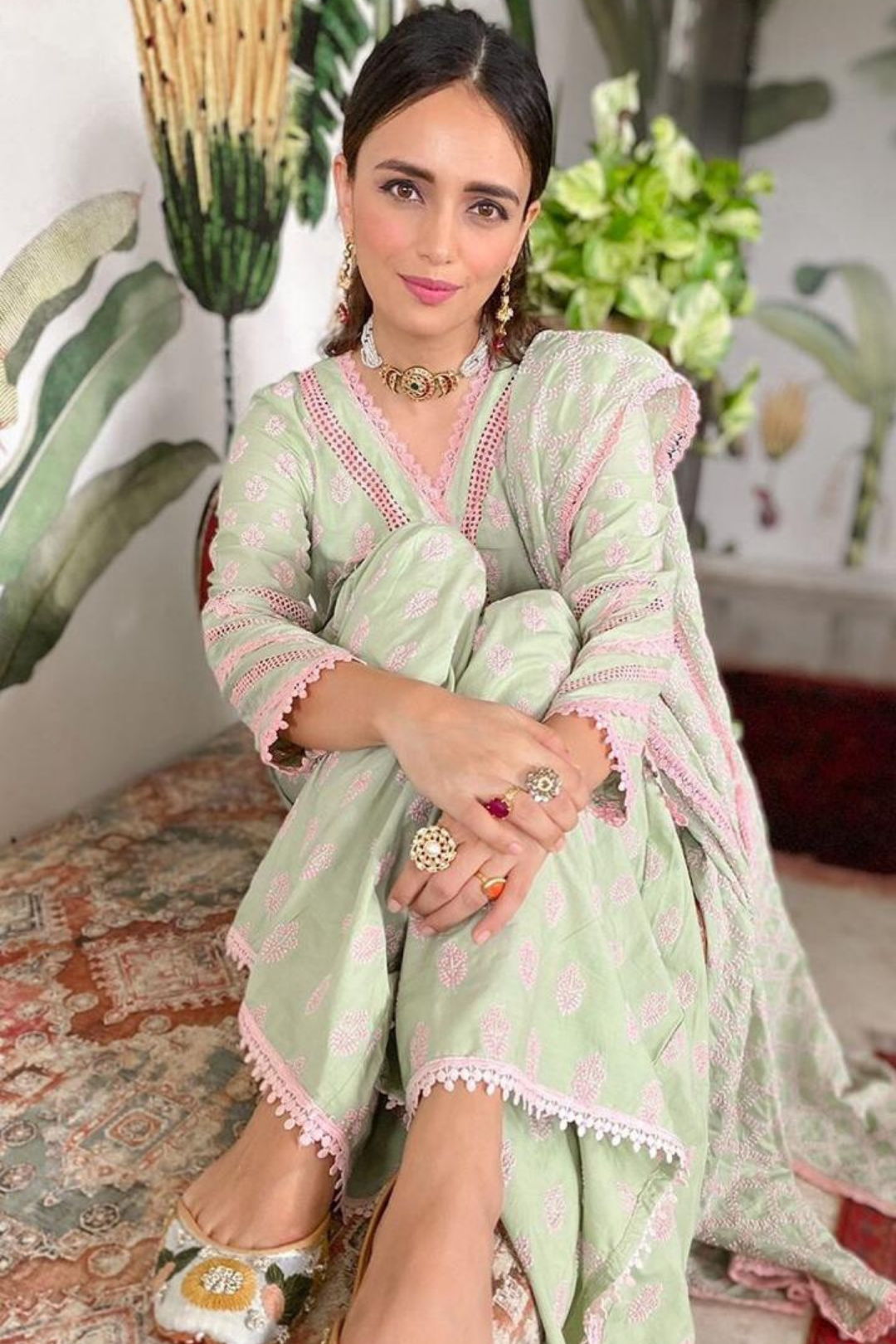 Mulmul Cotton Savina Kurta With Savina Garara