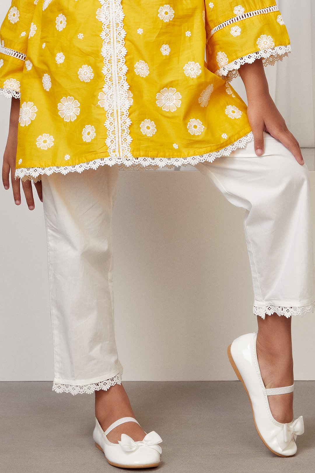 Mulmul Cotton Bloom Kurta With Bloom pyajama