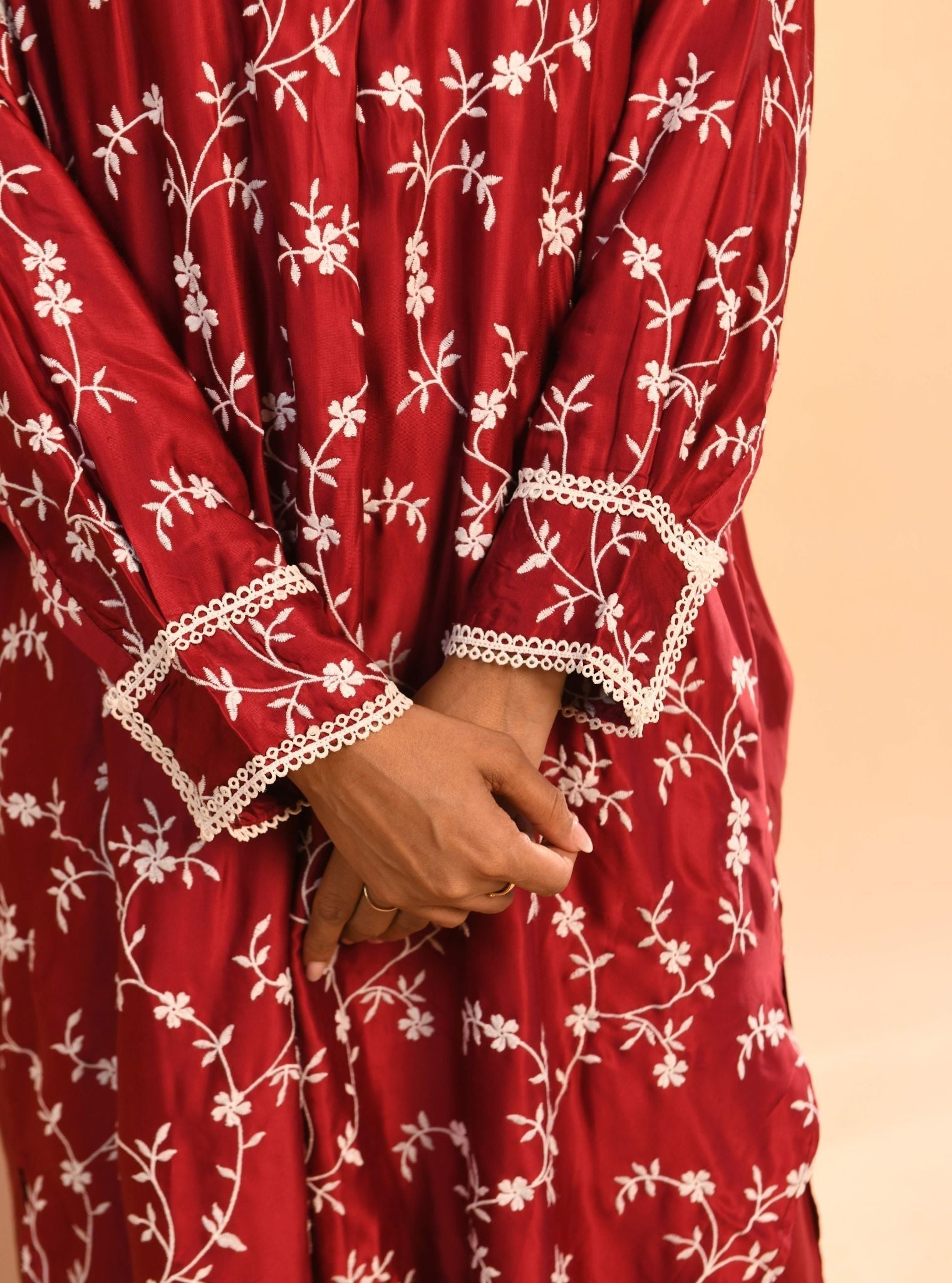 Pheme Cupro Wine Top