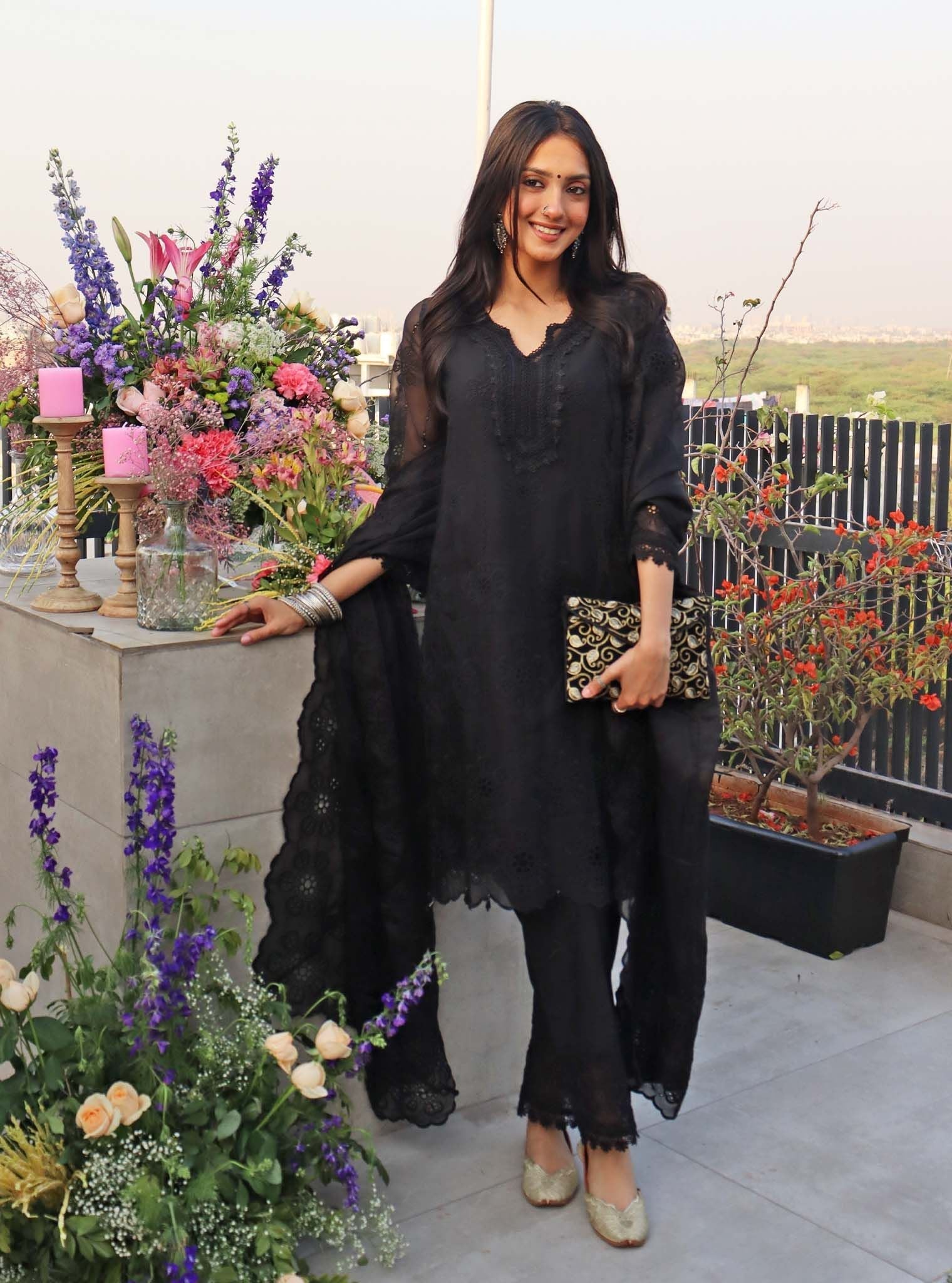 Mulmul Organza Bita Black Kurta With Mulmul Cotton Bita Black Pant