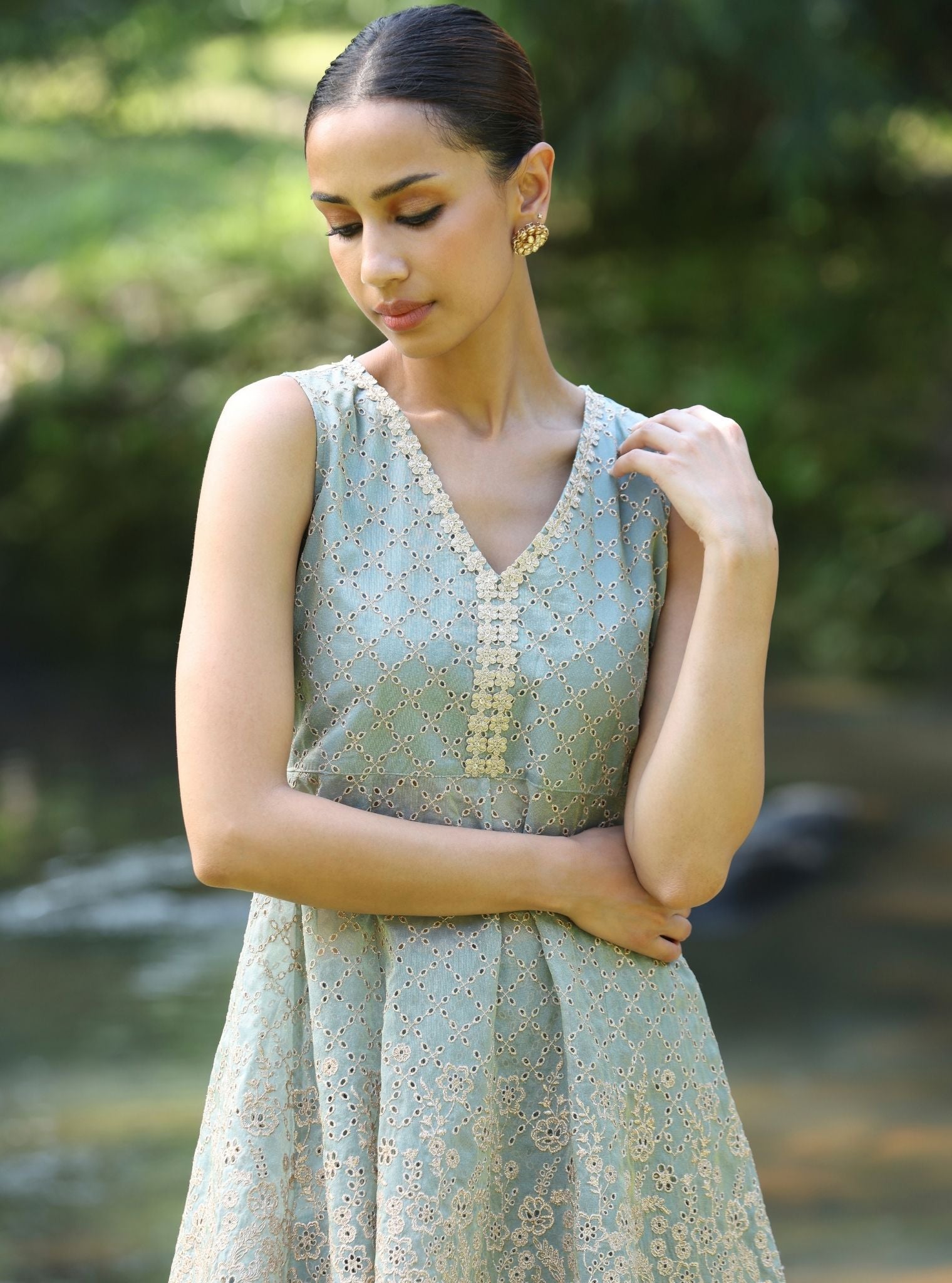 Araj Royal Tissue Blue Top Set