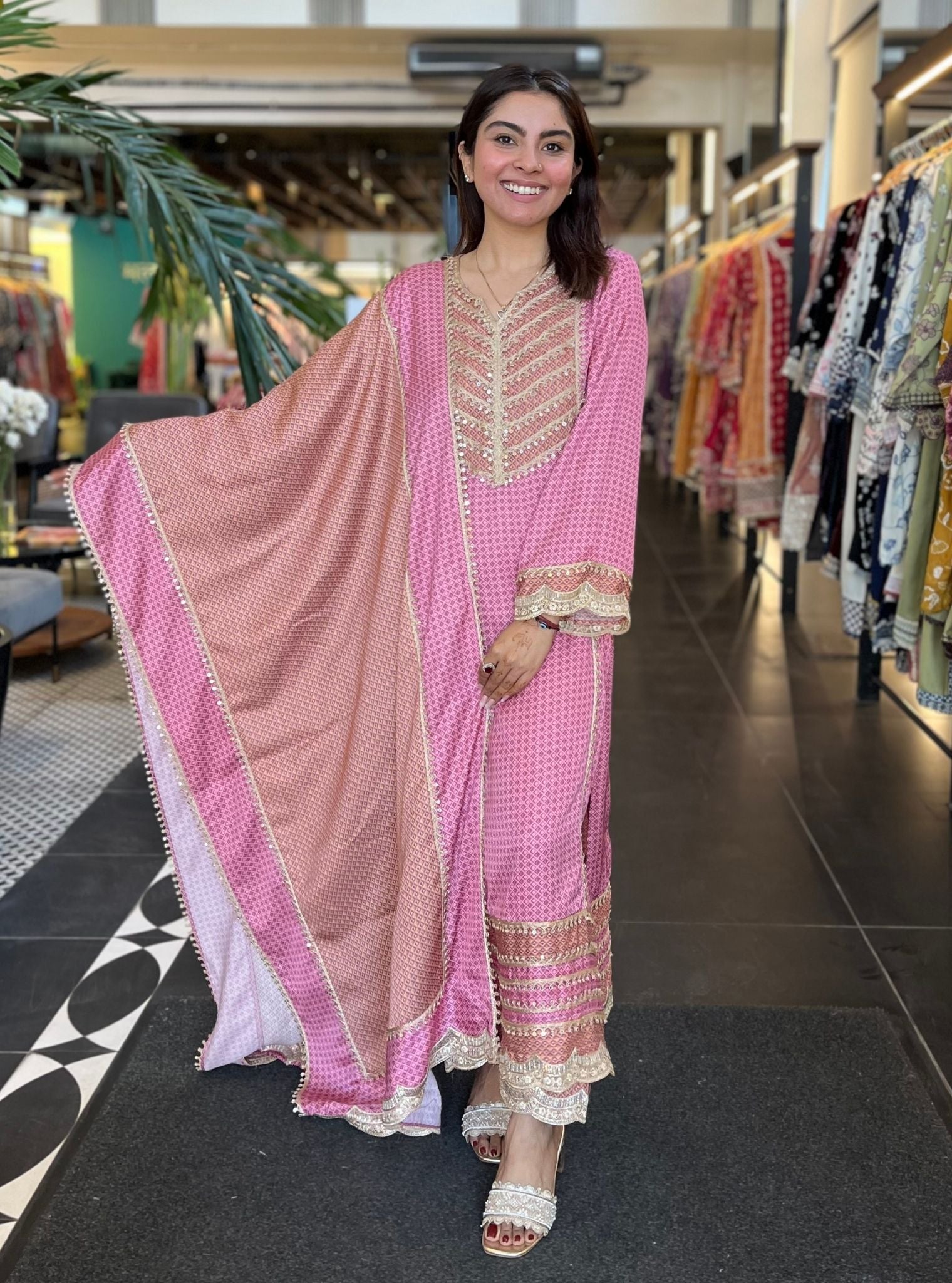 Mulmul Cupro Printed Jordyna Pink Kurta With Mulmul Cupro Printed Jordyna Pink Pant