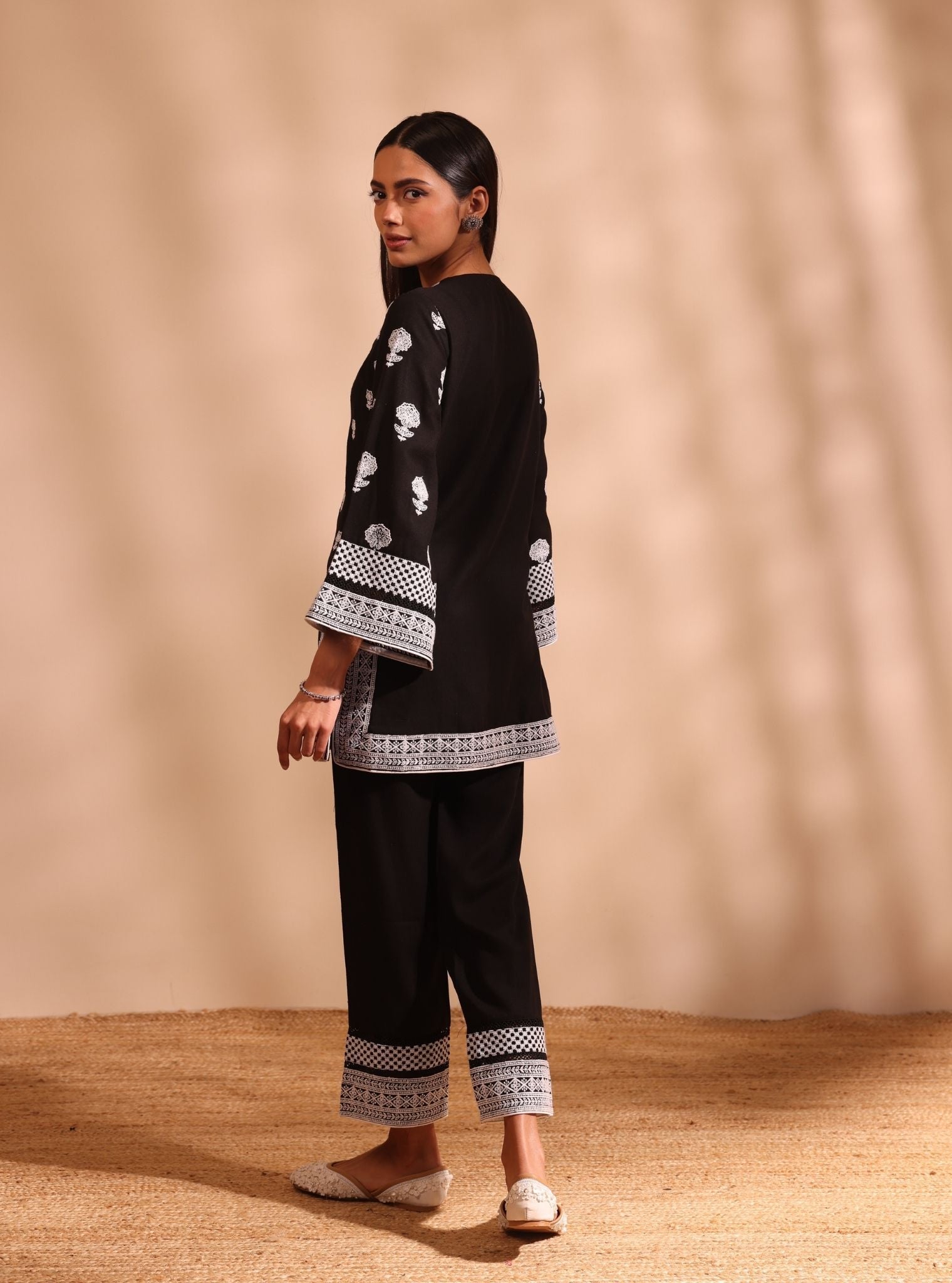 Mulmul Linen Pema Black kurta With Mulmul Linen Pema Black Pant