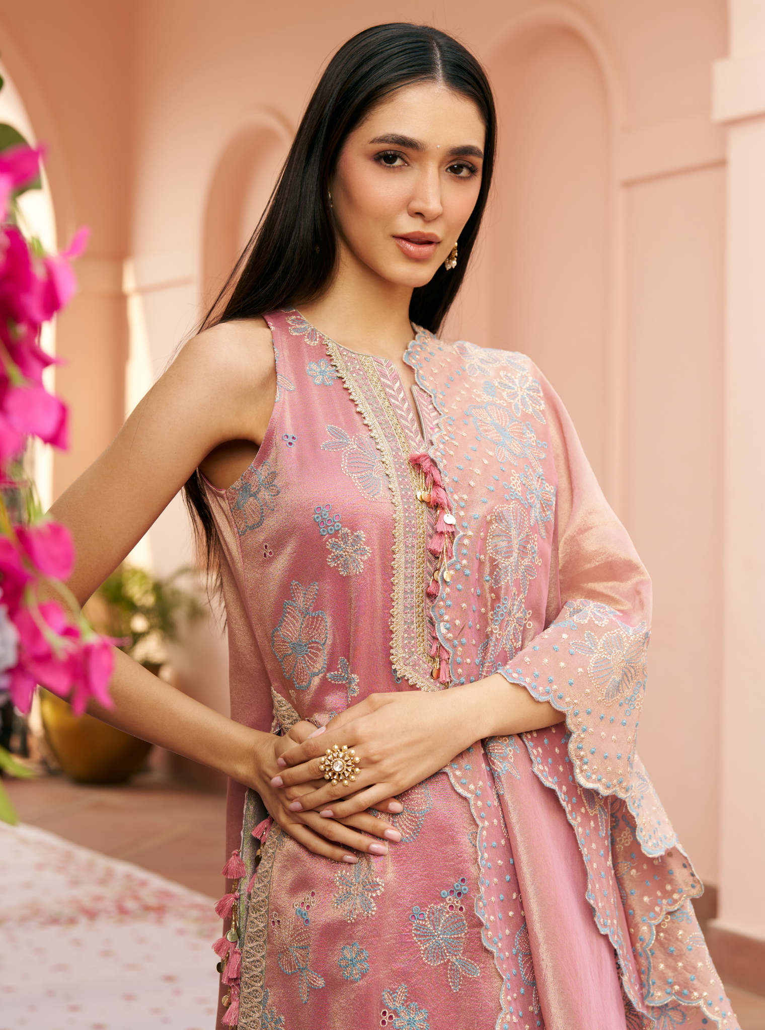 Gulkar Tissue Light Pink Kurta Set