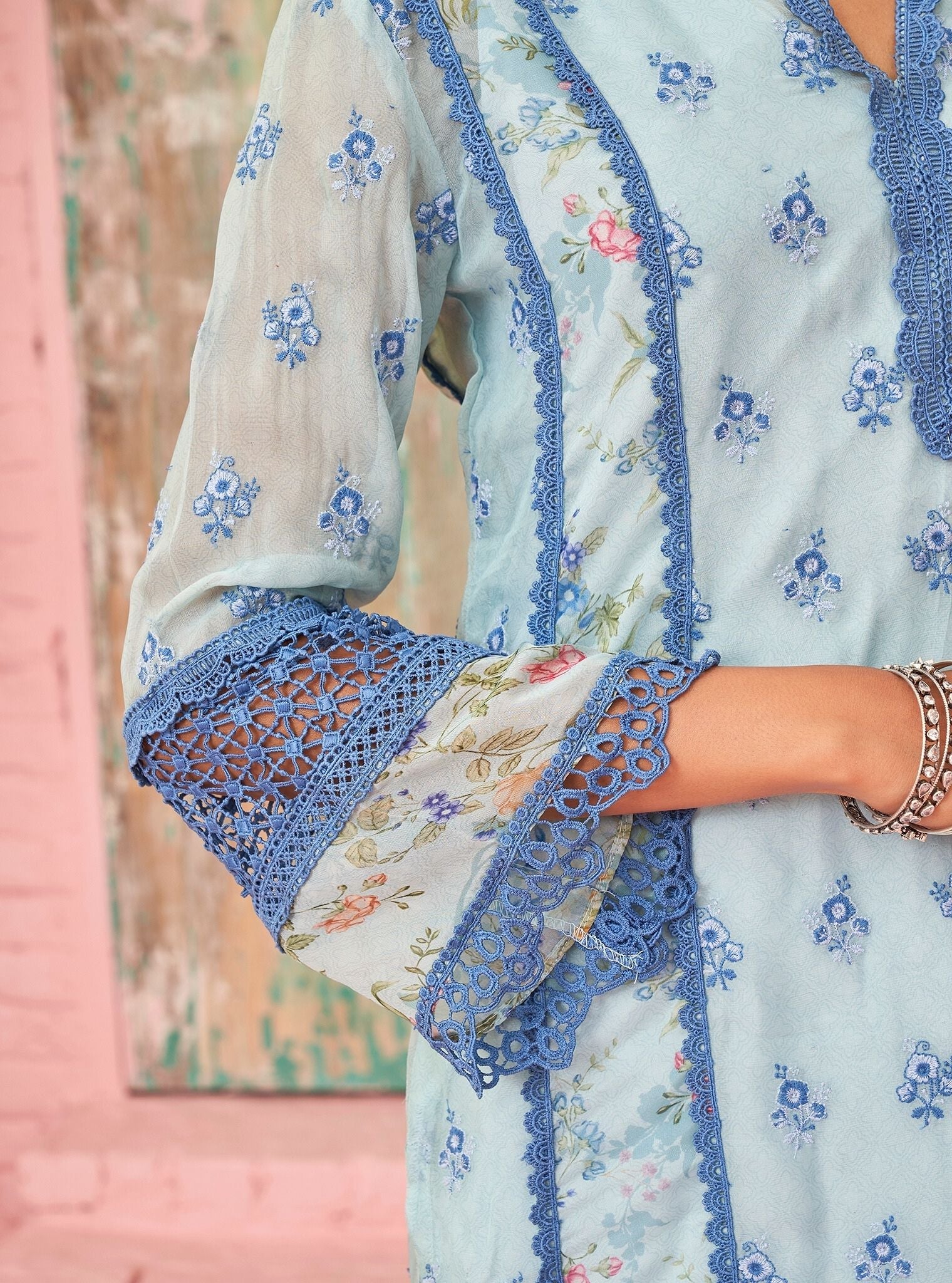 Mulmul Organza Printed Alwen Blue Kurta With Mulmul Cotton Alwen Blue Pant