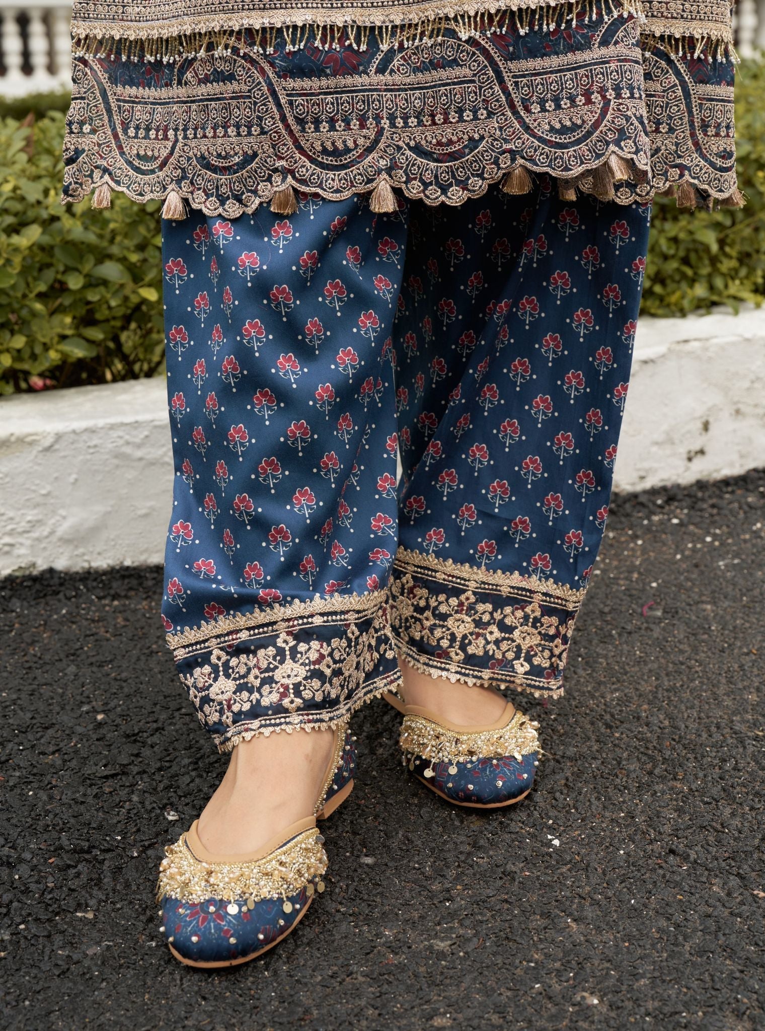 Kaynat Blue Vegan Jutti