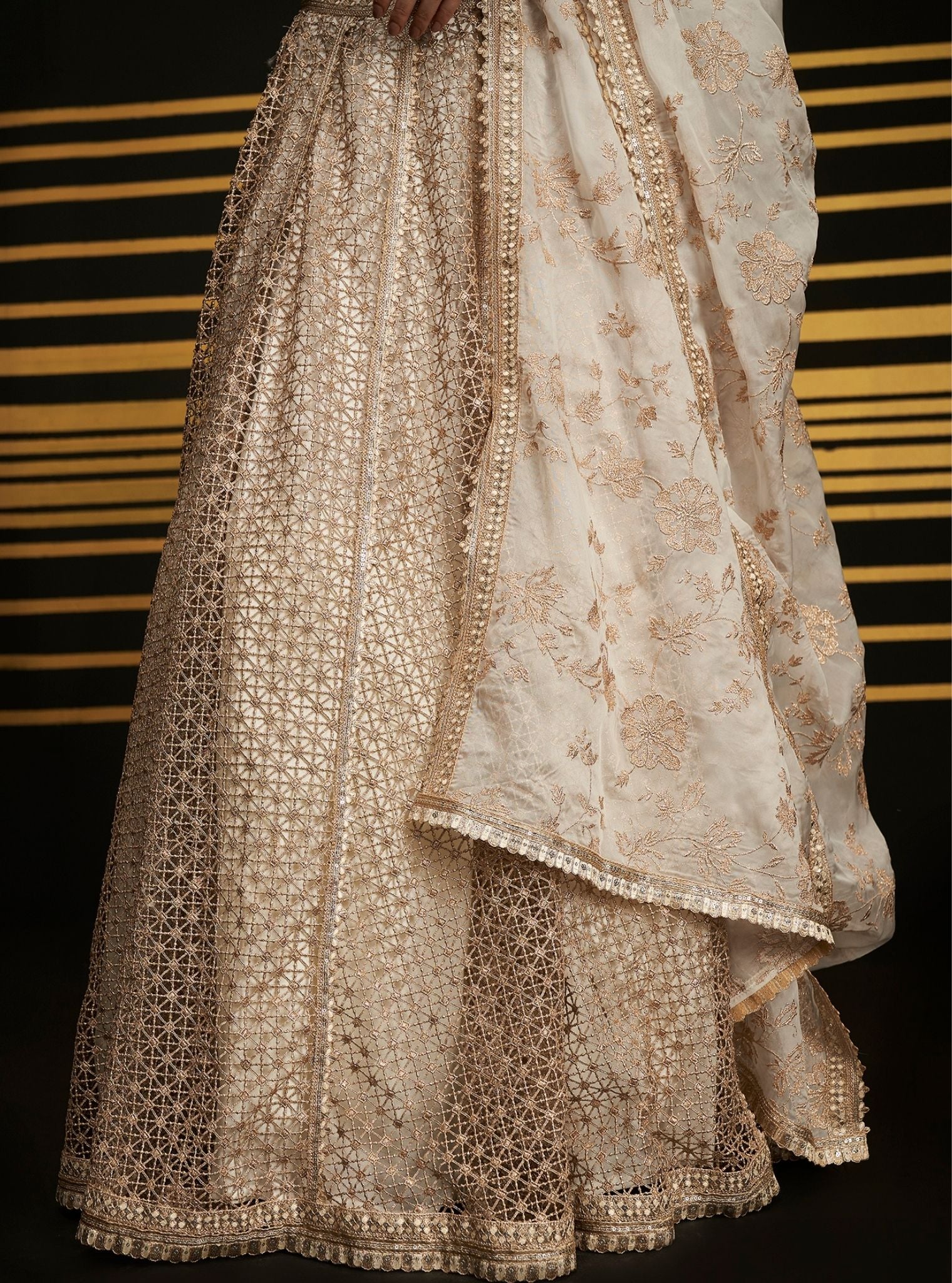 Mulmul Organza Rehnuma Off White Dupatta