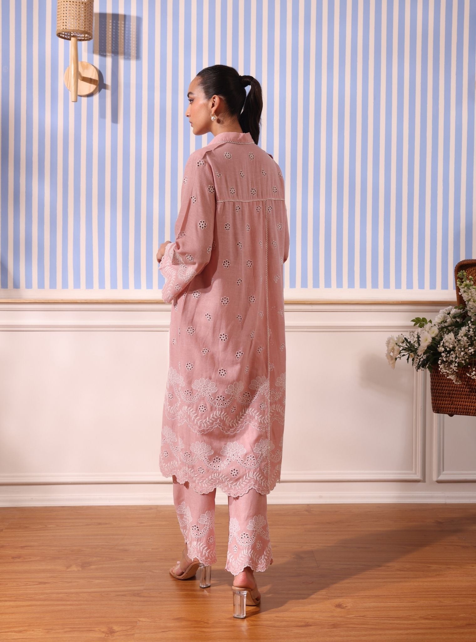 Mulmul Linen Odin Pink Kurta With Mulmul Linen Odin Pink Pant