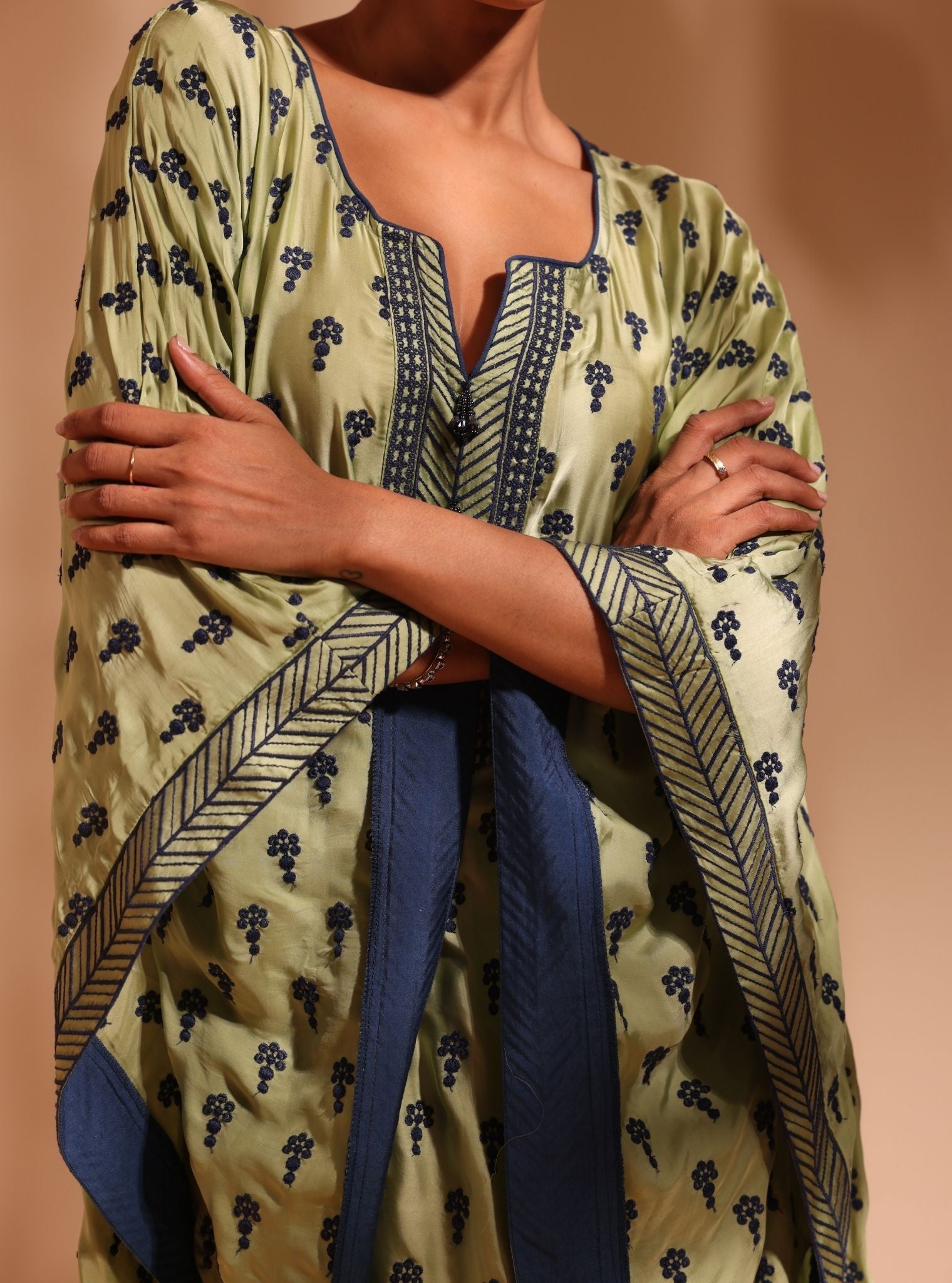 Niti Cupro Satin Green Kaftan