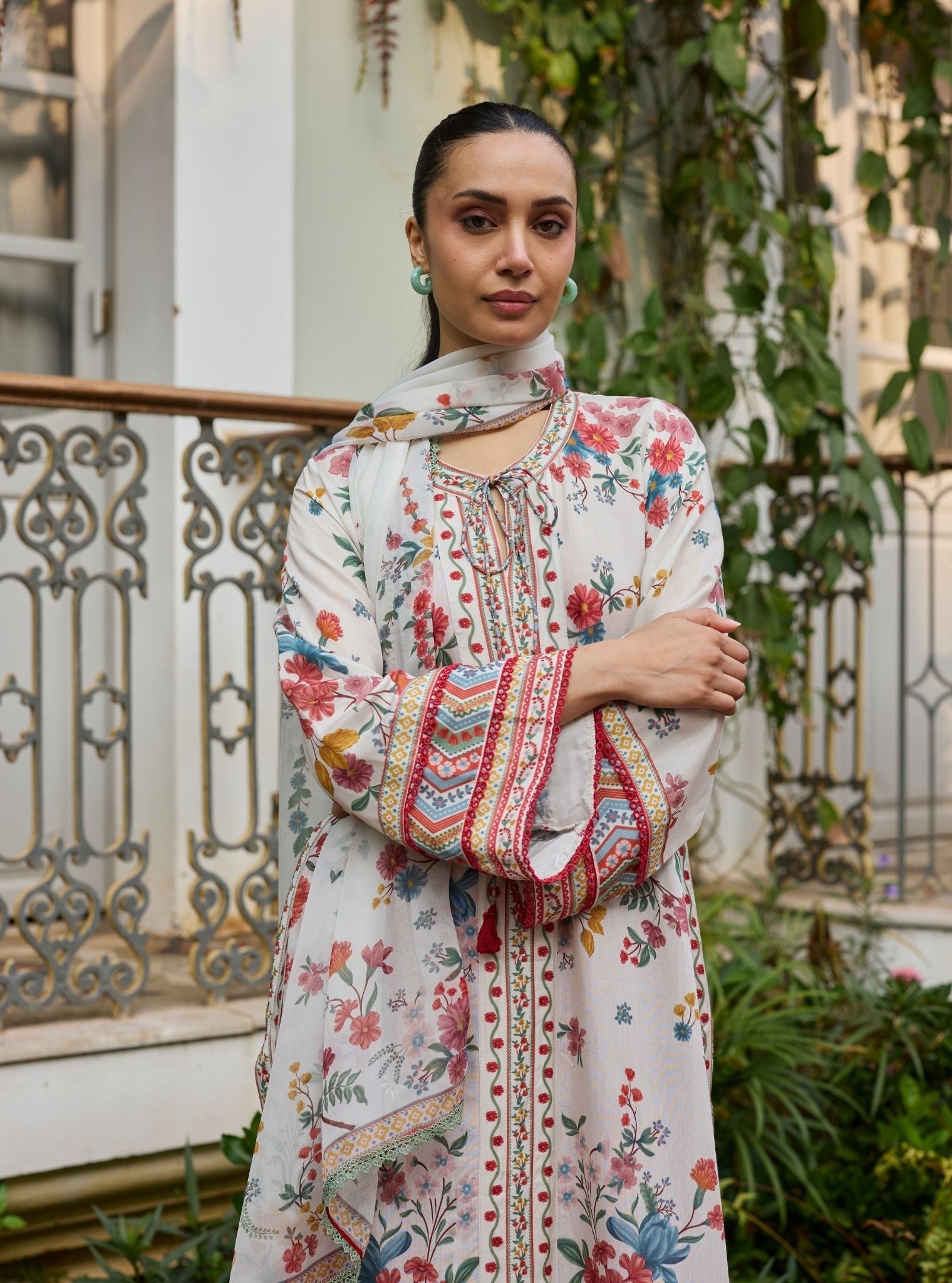 Erohi Lawn Off White Long Kaftan Co-ord Set