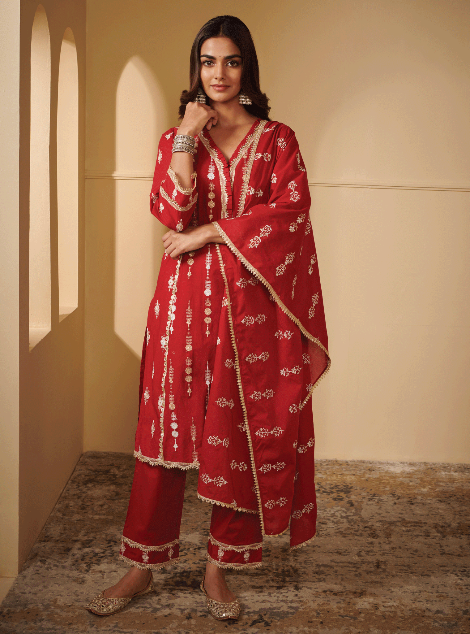 Mulmul Cotton Beki Red Kurta With Beki Red Pant