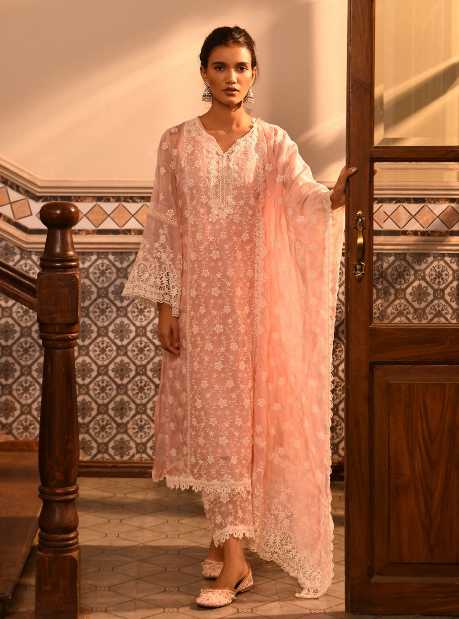 Mulmul Organza Freny Pink Kurta With Mulmul Cotton Freny Pink Pant