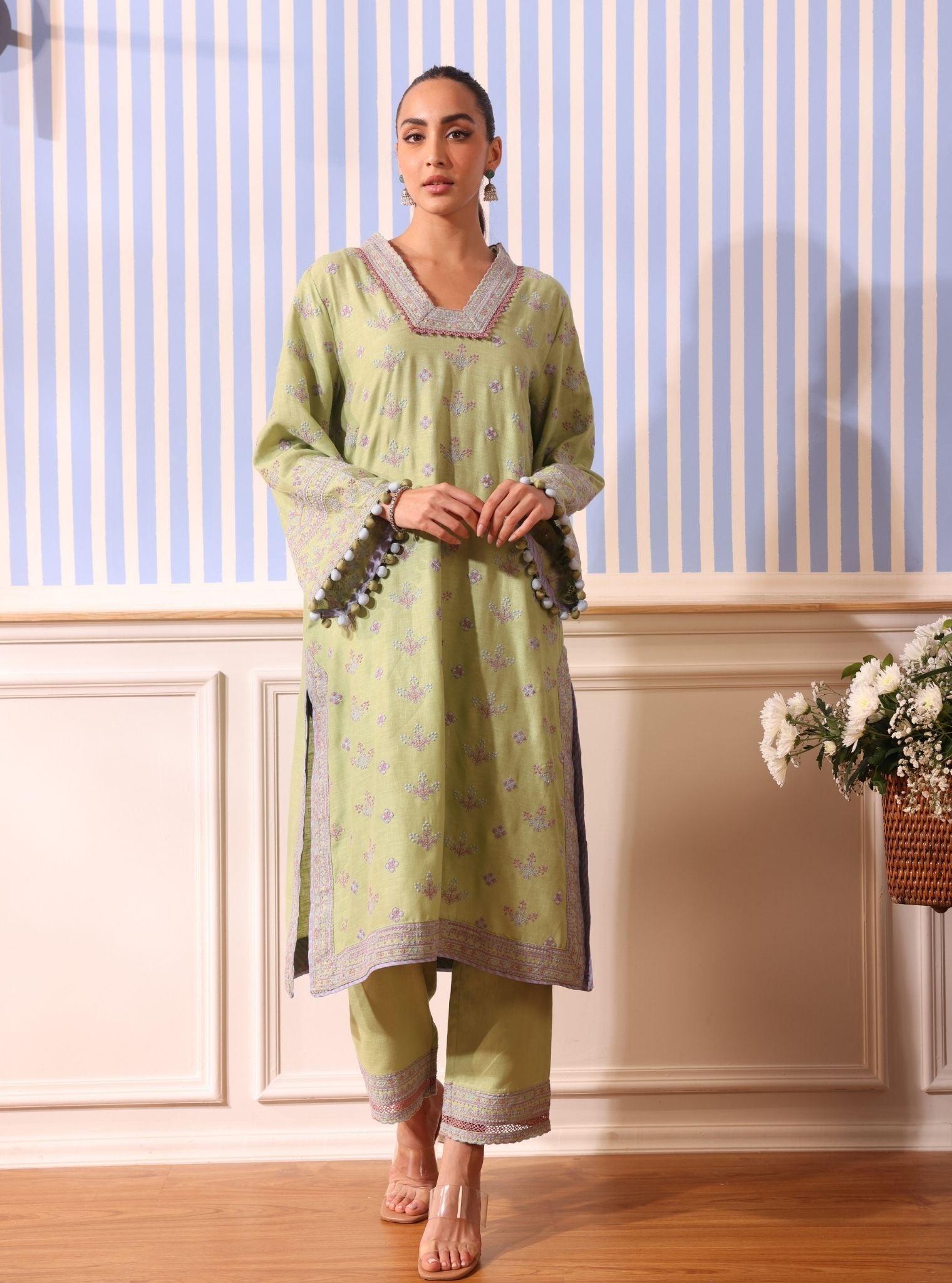 Mulmul Linen Shileh Green Kurta With Mulmul Linen Shileh Green Pant
