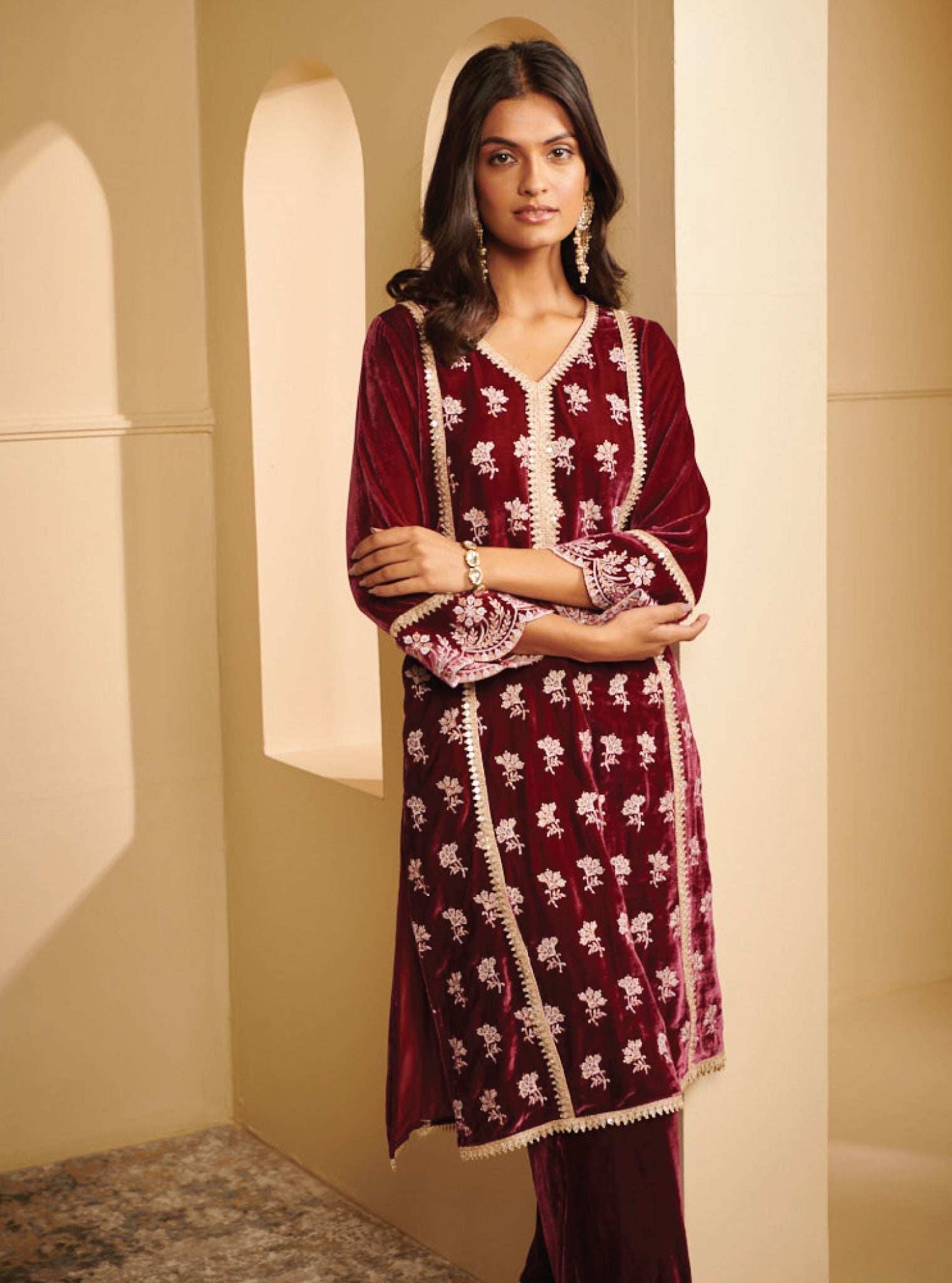 Mulmul Velvet Naia Wine Kurta With Naia Wine Pant