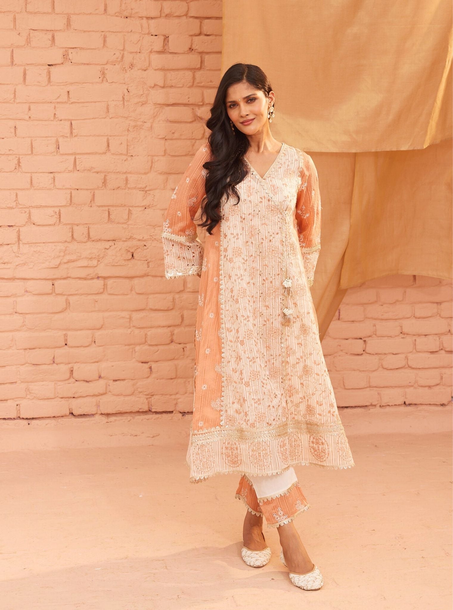 Mulmul Banarsi Vanessa Off White Anarkali Kurta With Mulmul Cotton Vanessa Off White Pant