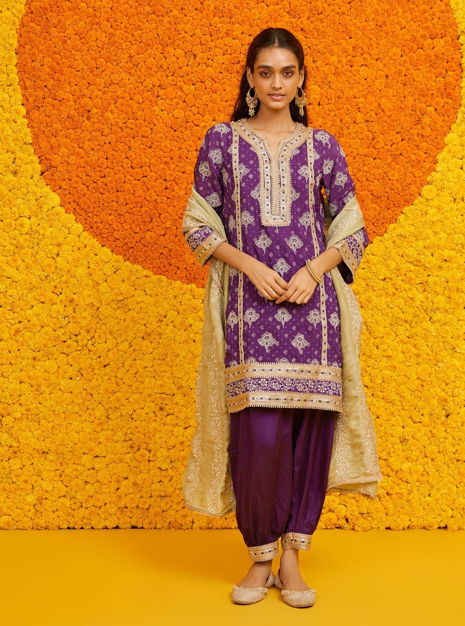 Mulmul Banarsi Faye Purple Kurta With Mulmul Cupro Satin Faye Purple Pant