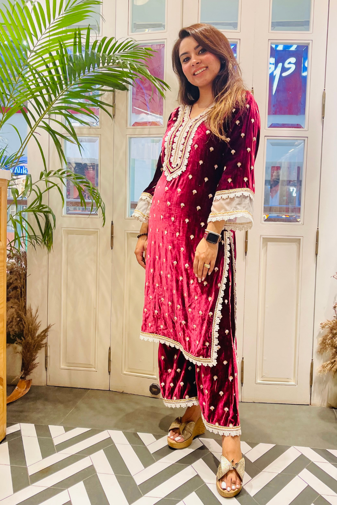 Eliza Velvet Wine Kurta Set