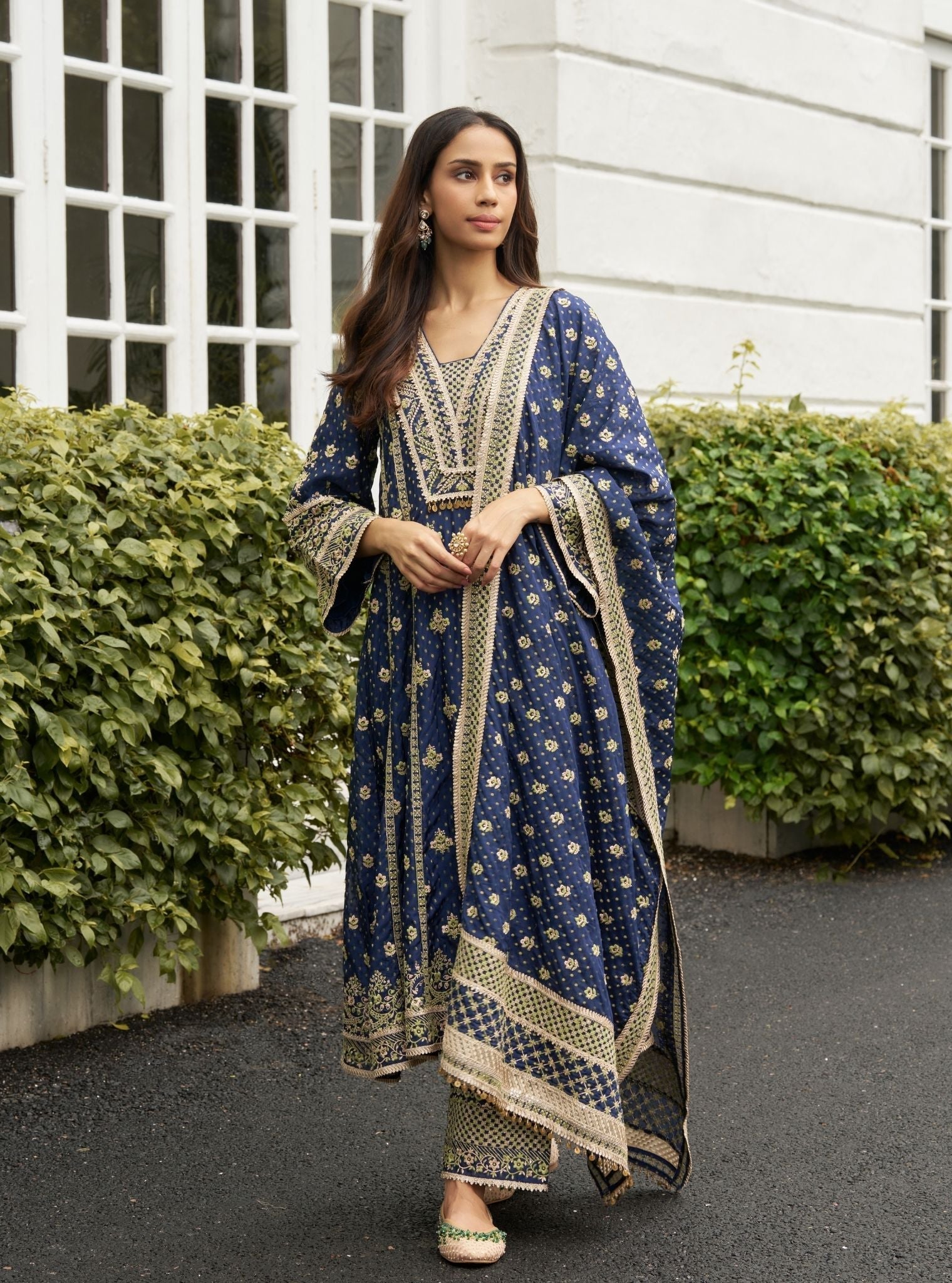Miraya Banarsi Navy Anarkali Kurta Set