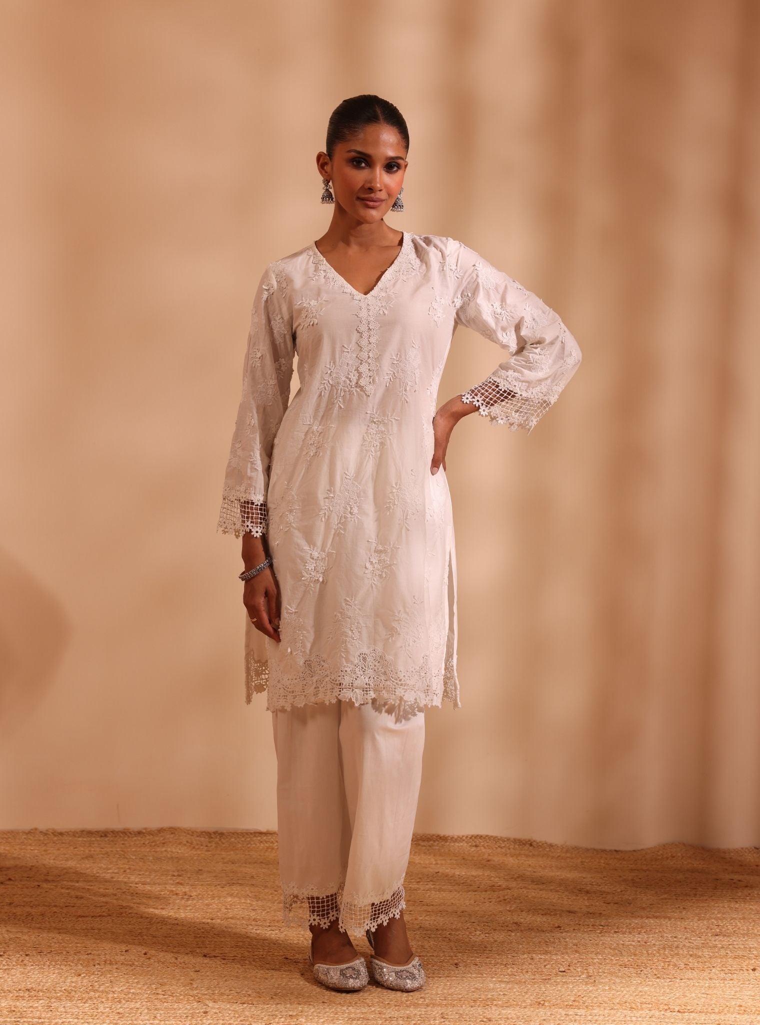 Mulmul Cotton Print Yamya White Kurta With Mulmul Cotton Yamya White Pant