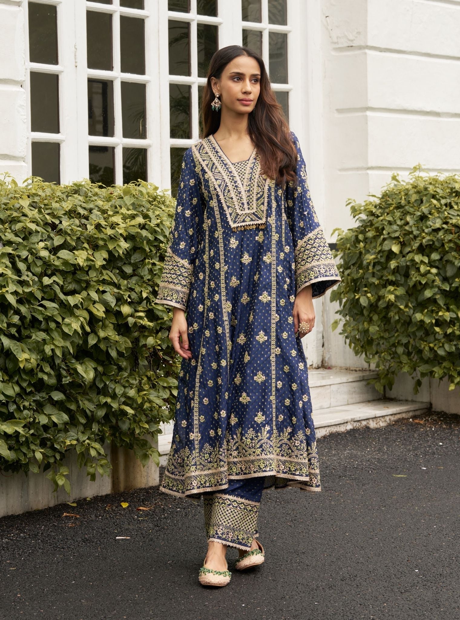Miraya Banarsi Navy Anarkali Kurta Set