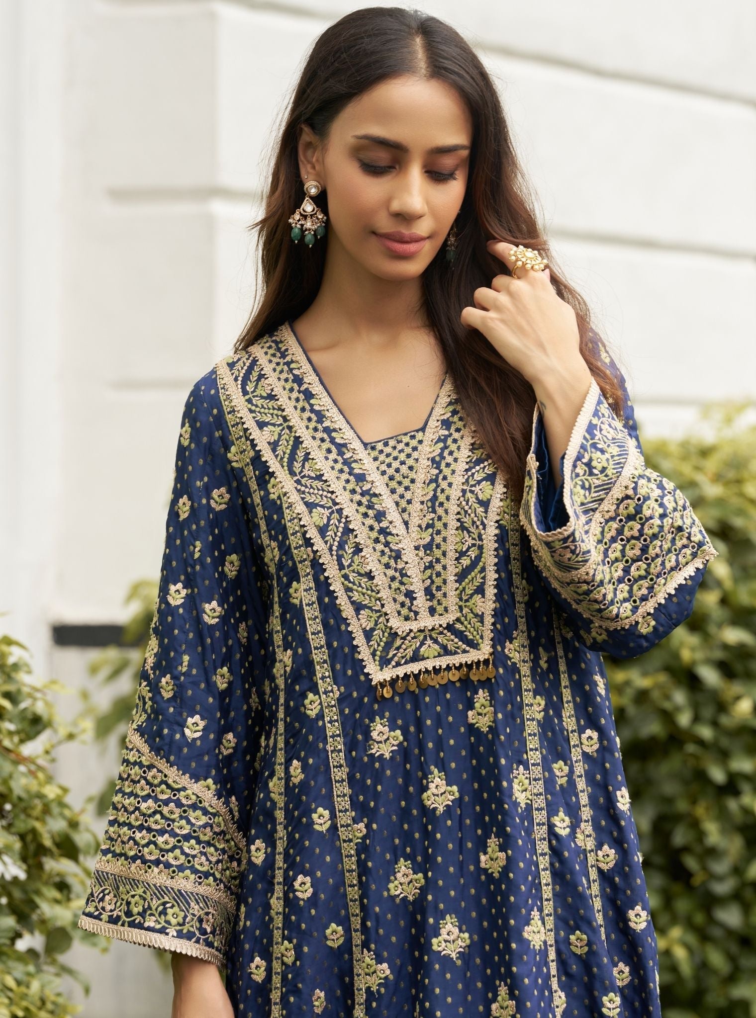 Miraya Banarsi Navy Anarkali Kurta Set