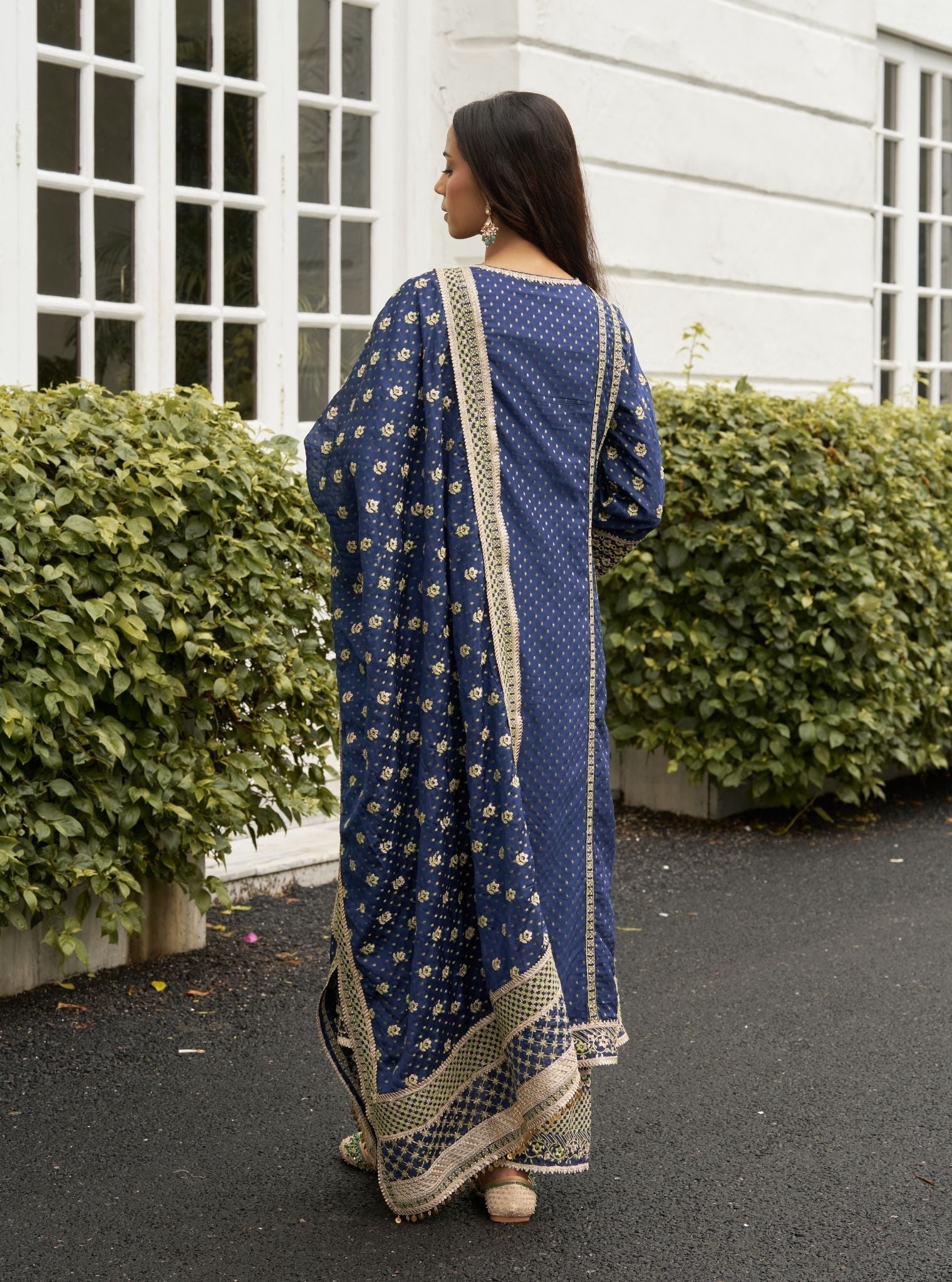 Miraya Banarsi Navy Anarkali Kurta Set