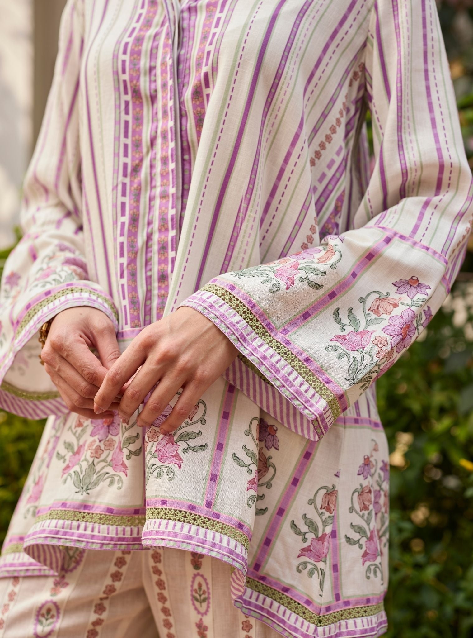 Ela Linen Printed Off White Co-ord Set