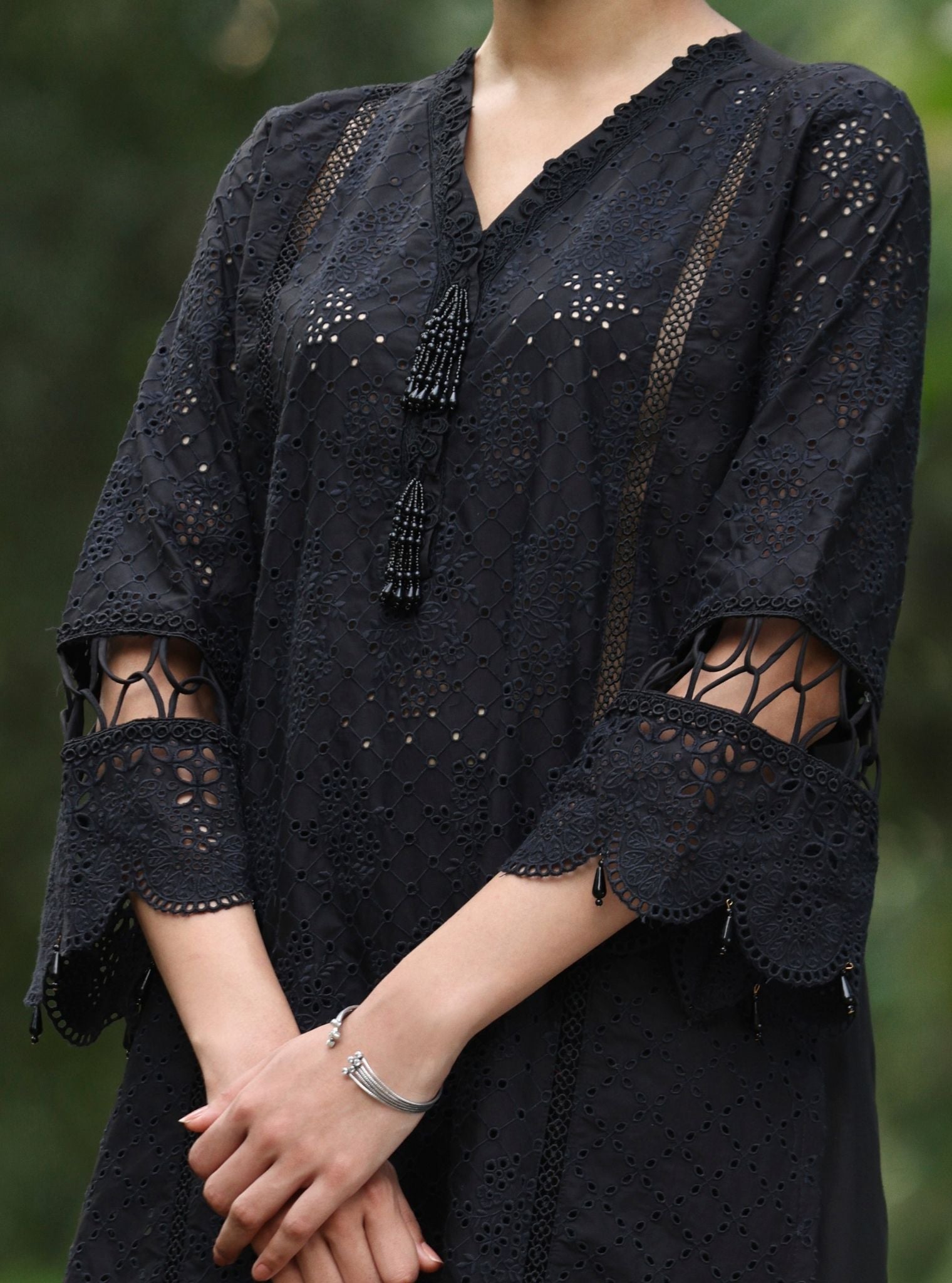 Mulmul Cotton Aaira Black Kurta With Mulmul Cotton Aaira Black Pant