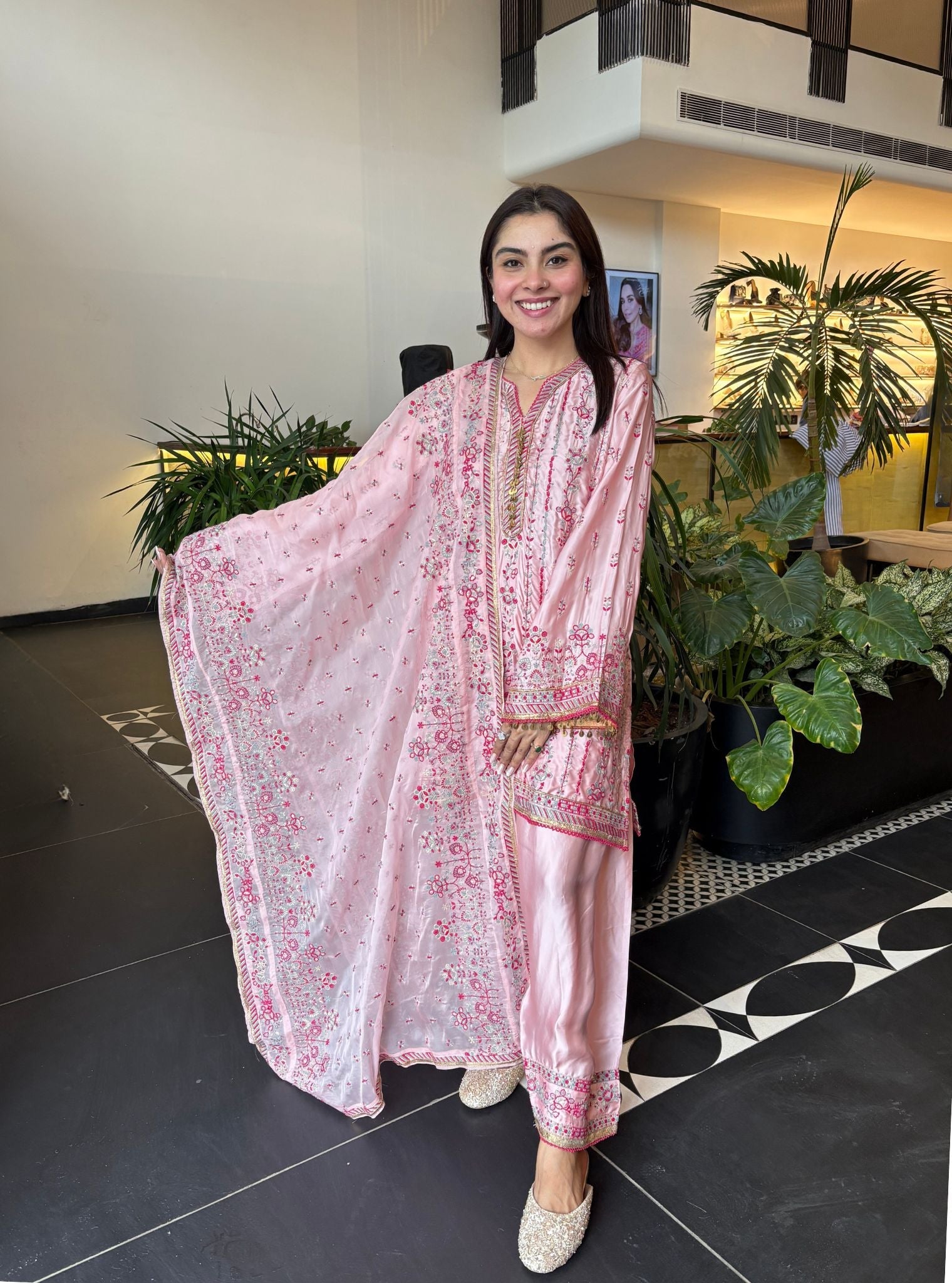 Pralika Bemberg Satin Pink Kurta Set