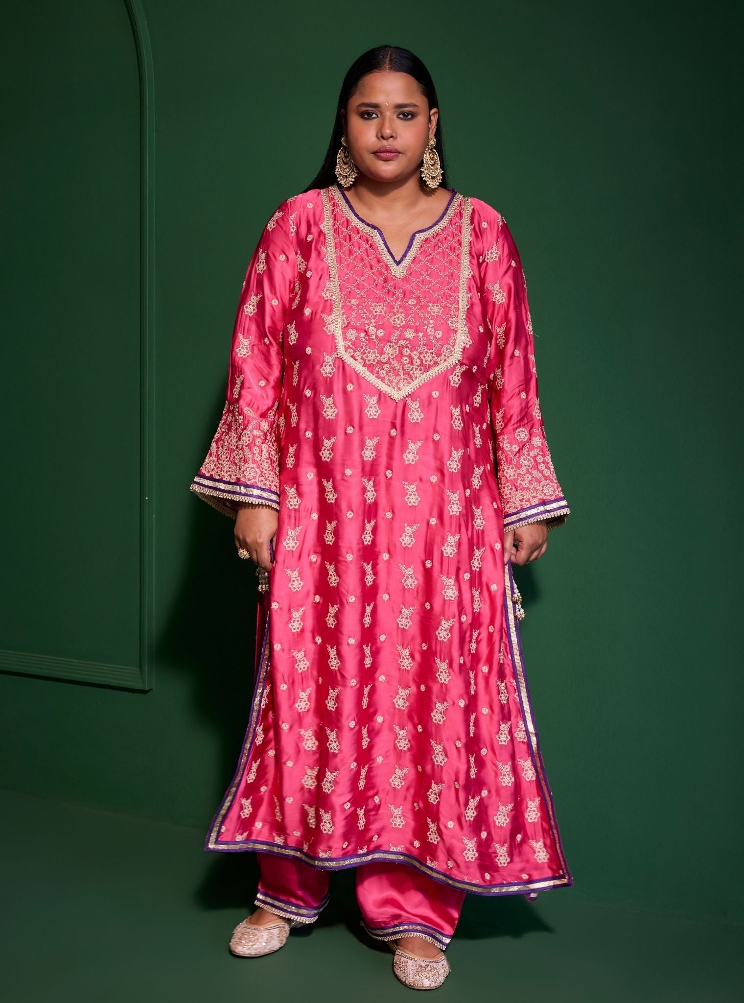 Mulmul Cupro Satin Nazakat Fuschia kurta With Mulmul Cupro Satin Nazakat Fuschia Pant